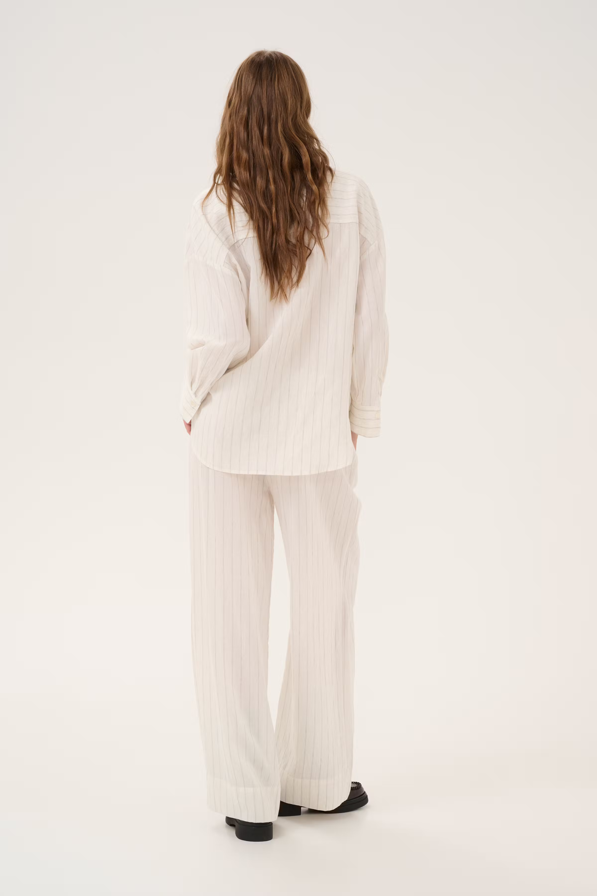 LimaMW Shirt LOOKBOOK BACK 10705019-1304011