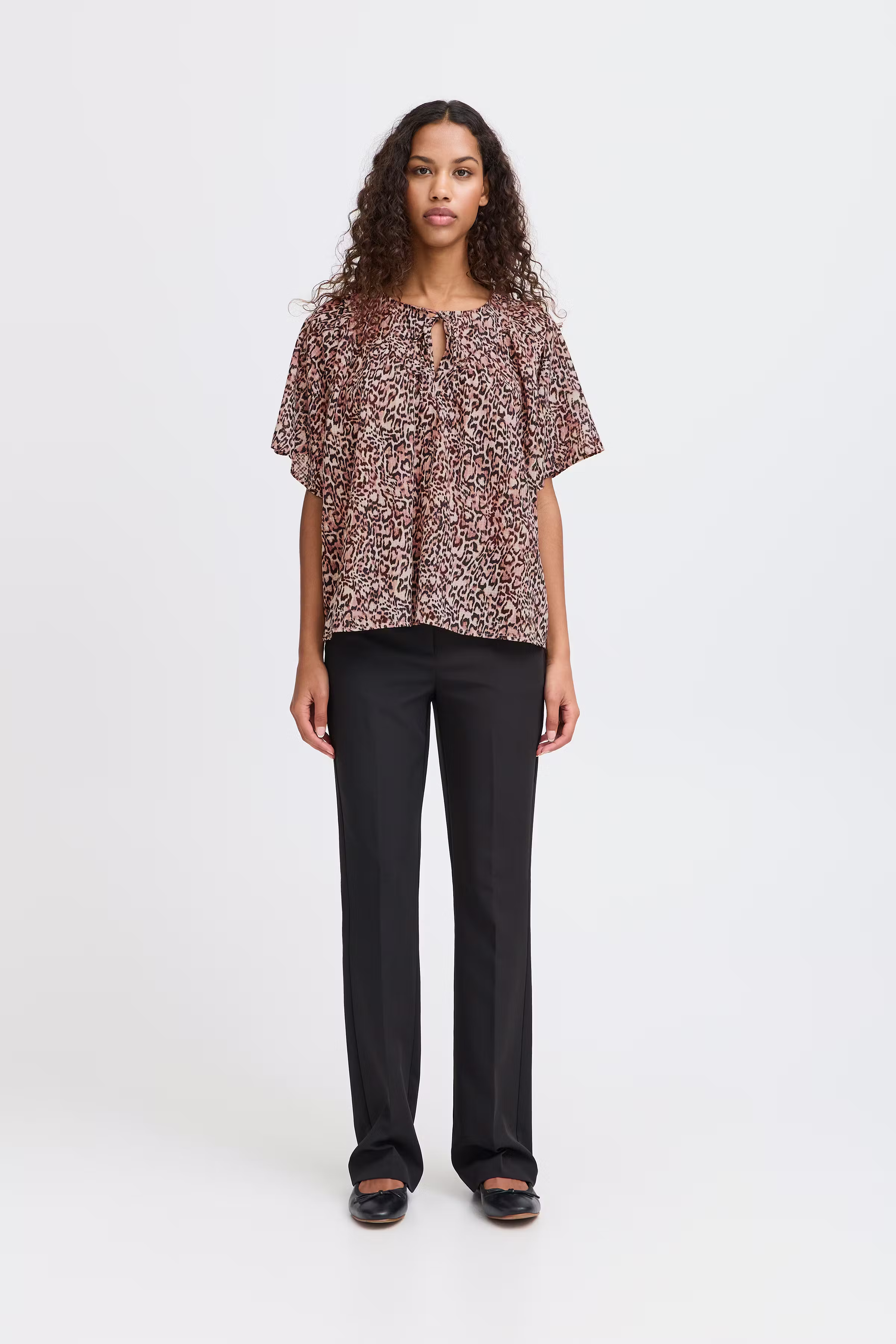 IHSAFARY Blouse met korte mouwen LOOKBOOK FRONT 20122346-203979