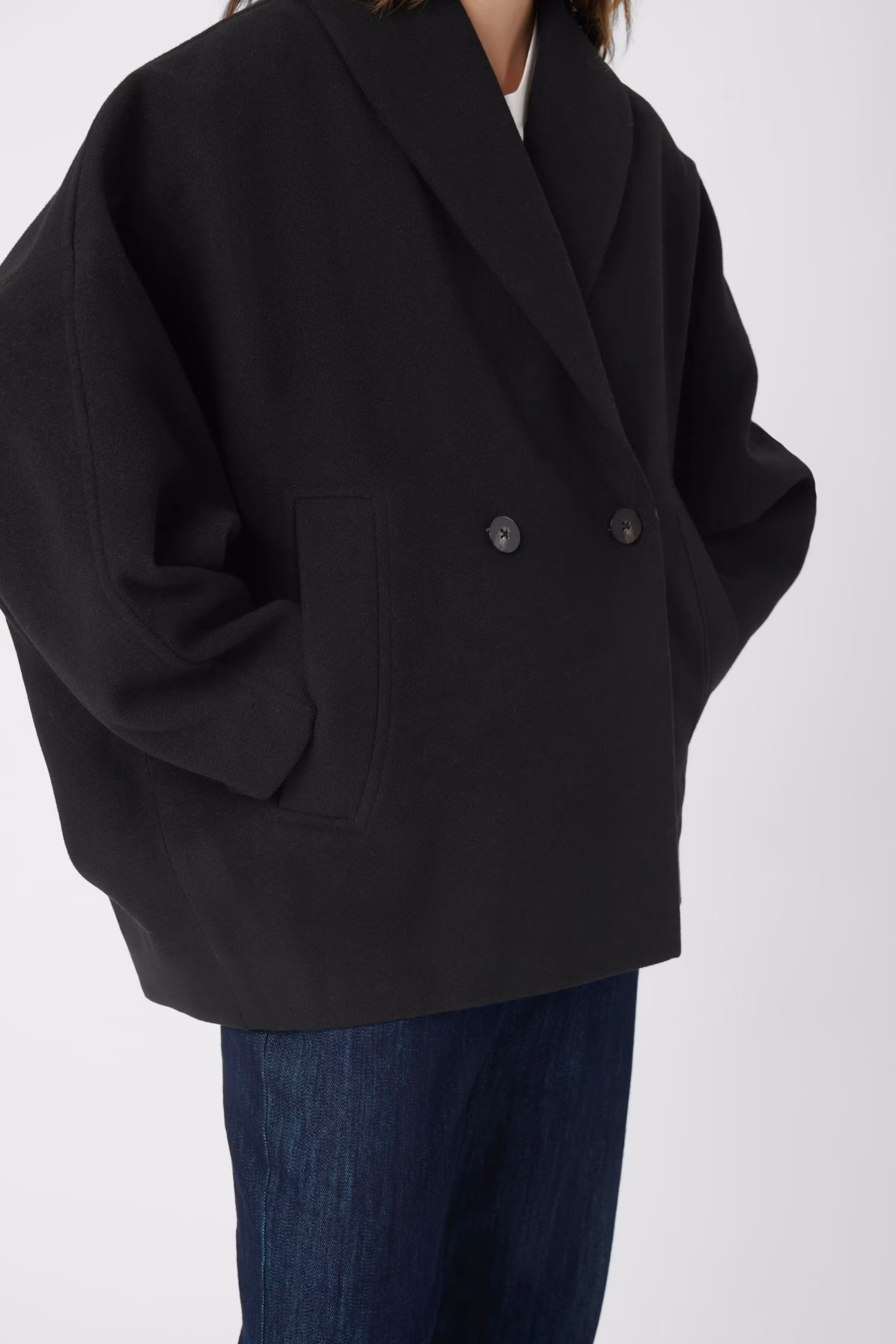 SLRubie Mantel LOOKBOOK DETAIL 30408269-194008