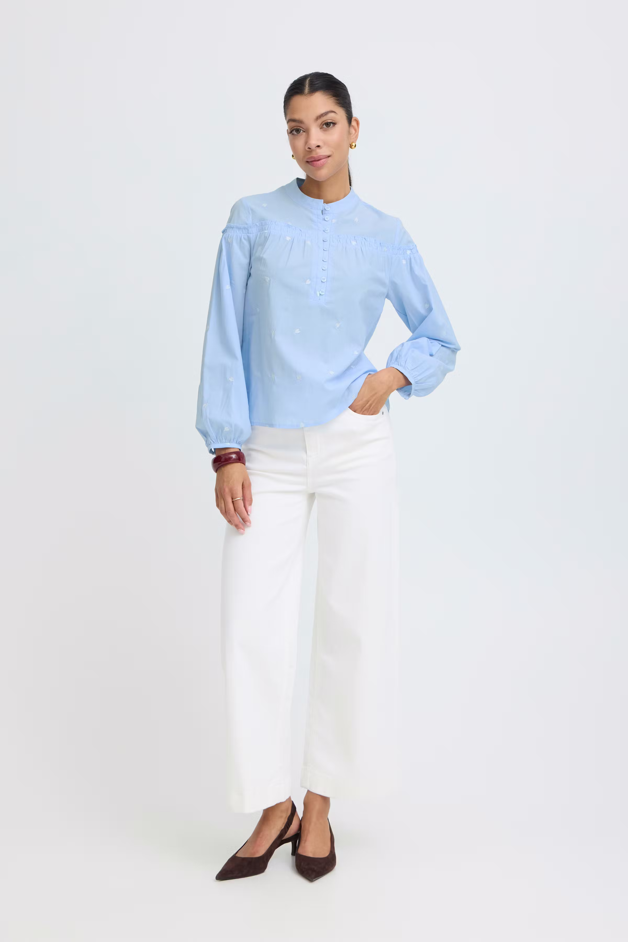 BYHJERTLIG Bluse LOOKBOOK FRONT 20818998-900008374