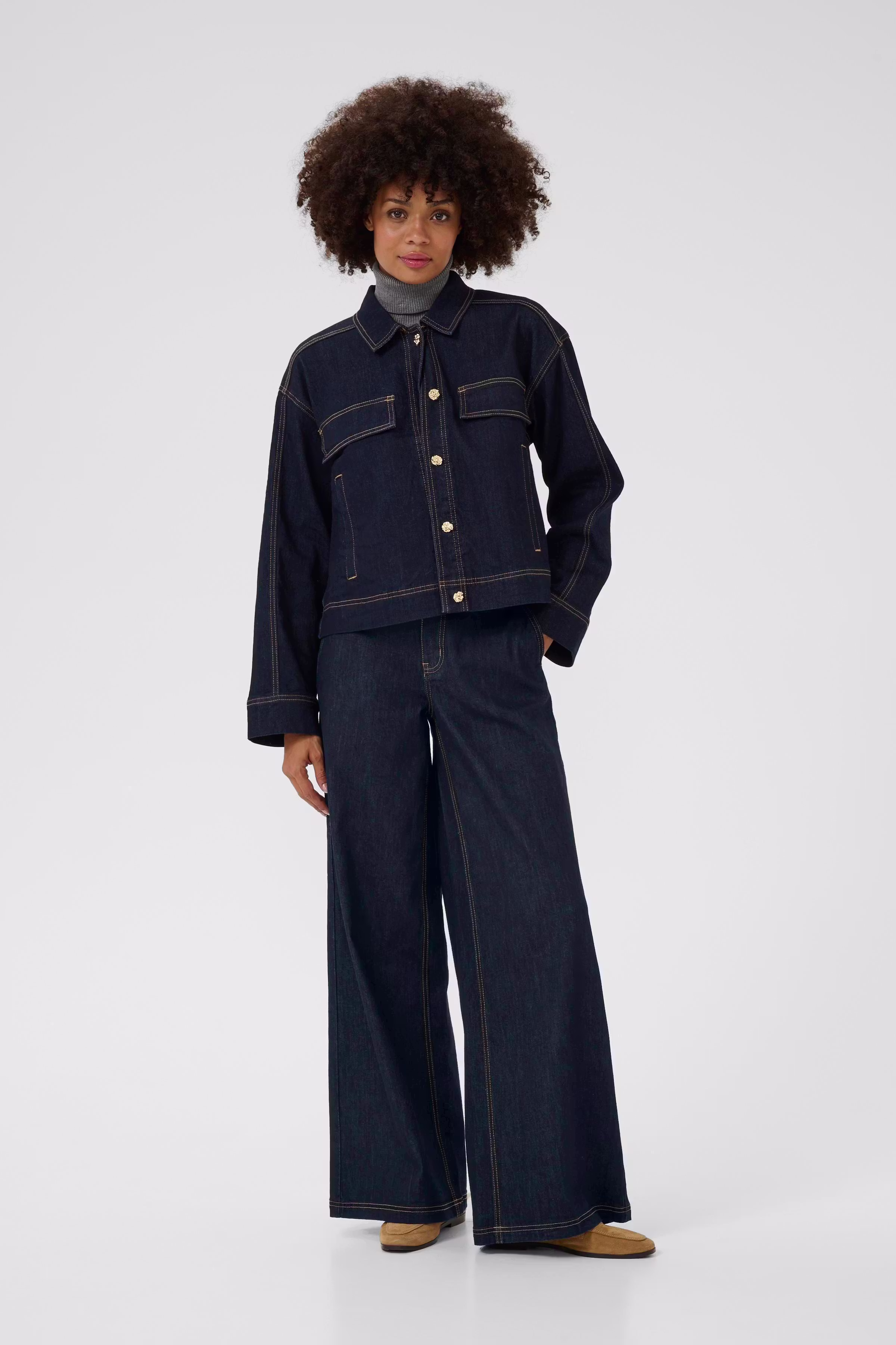 CUbobbie Jeans LOOKBOOK FRONT 50112270-500119