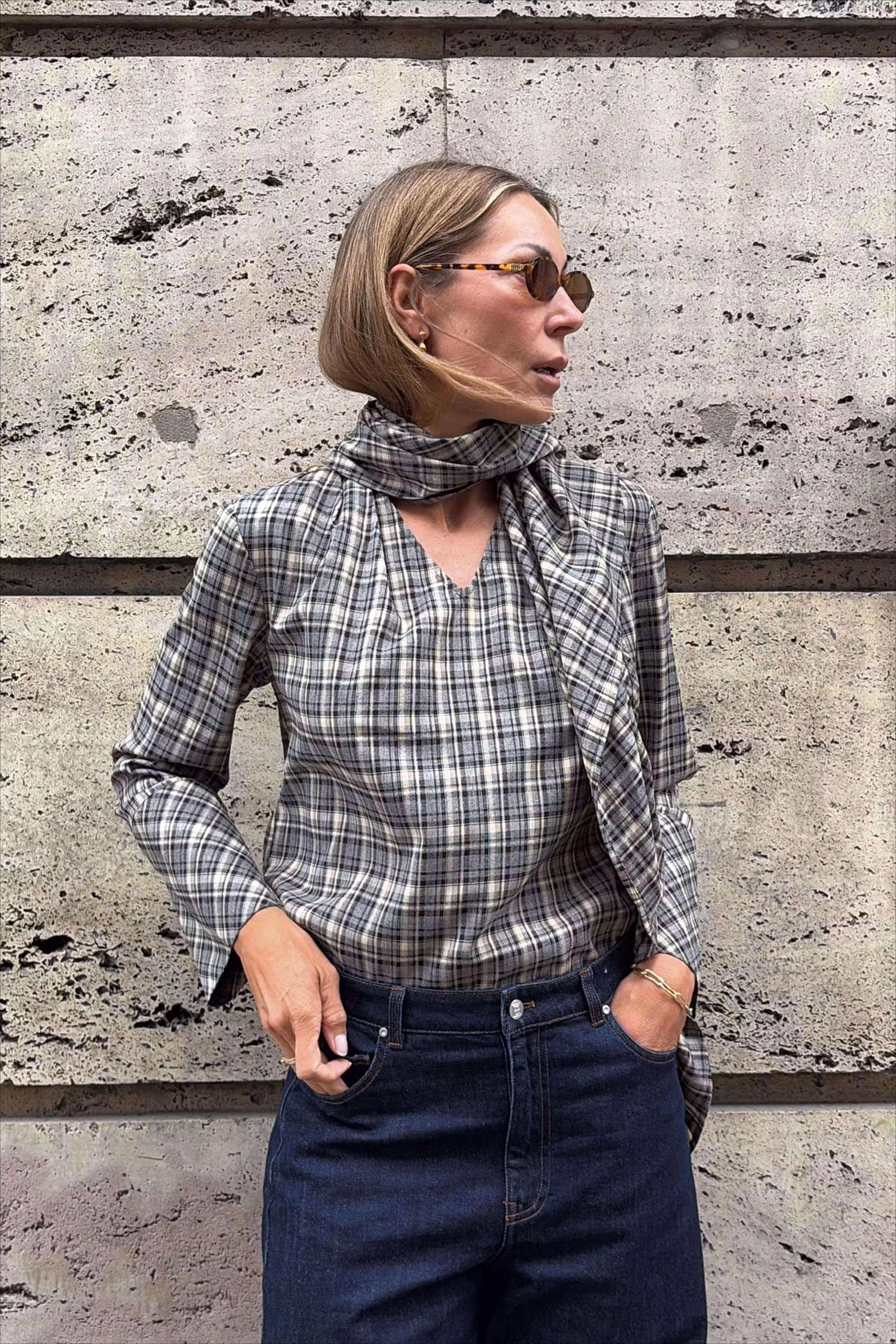 SLShiba Blouse LOCATION NONE 30409608-305395