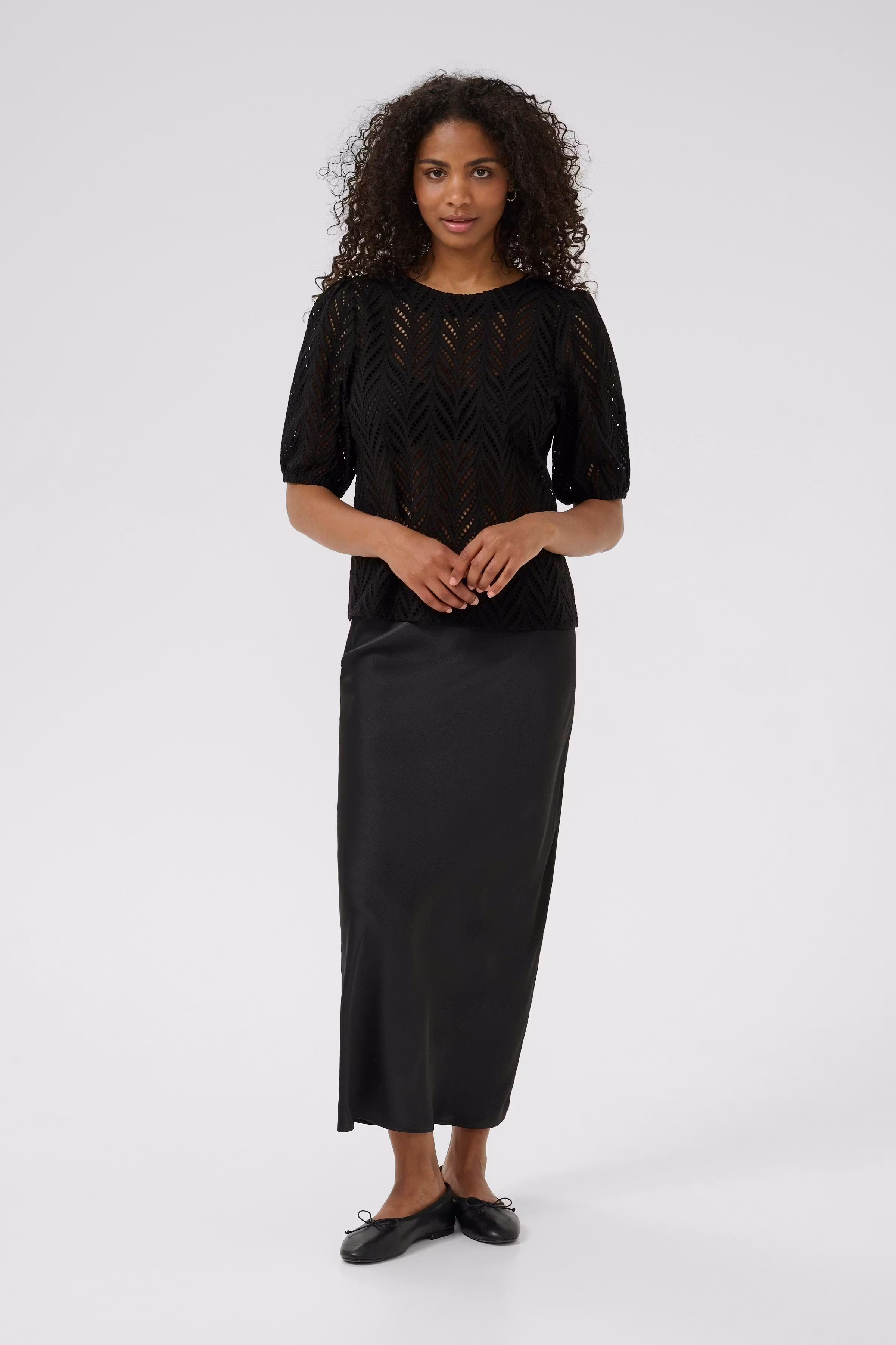 KAteri Bluse LOOKBOOK FRONT 10510112-100121