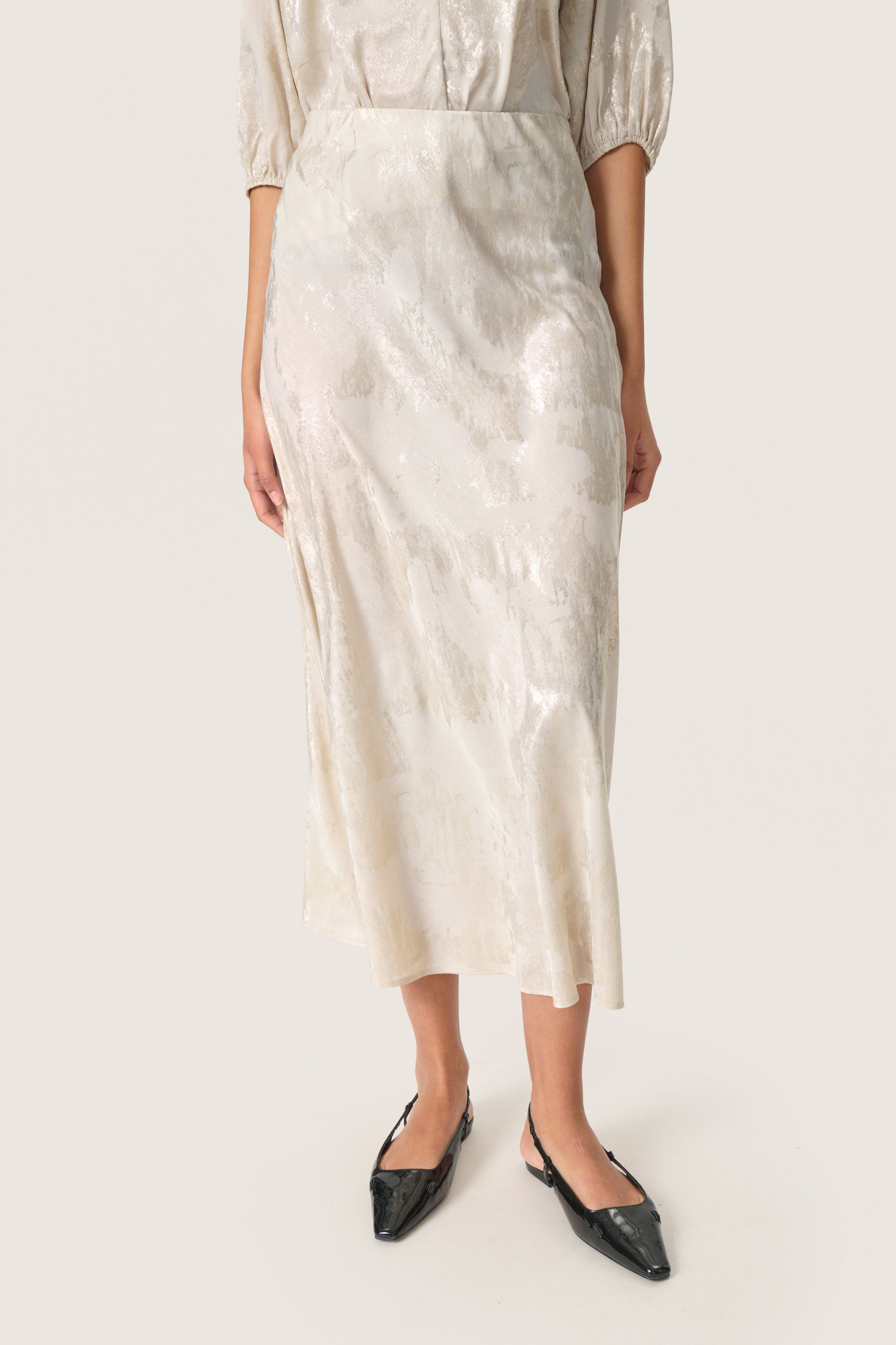 SLKitty Nederdel LOOKBOOK FRONT 30408114-303520