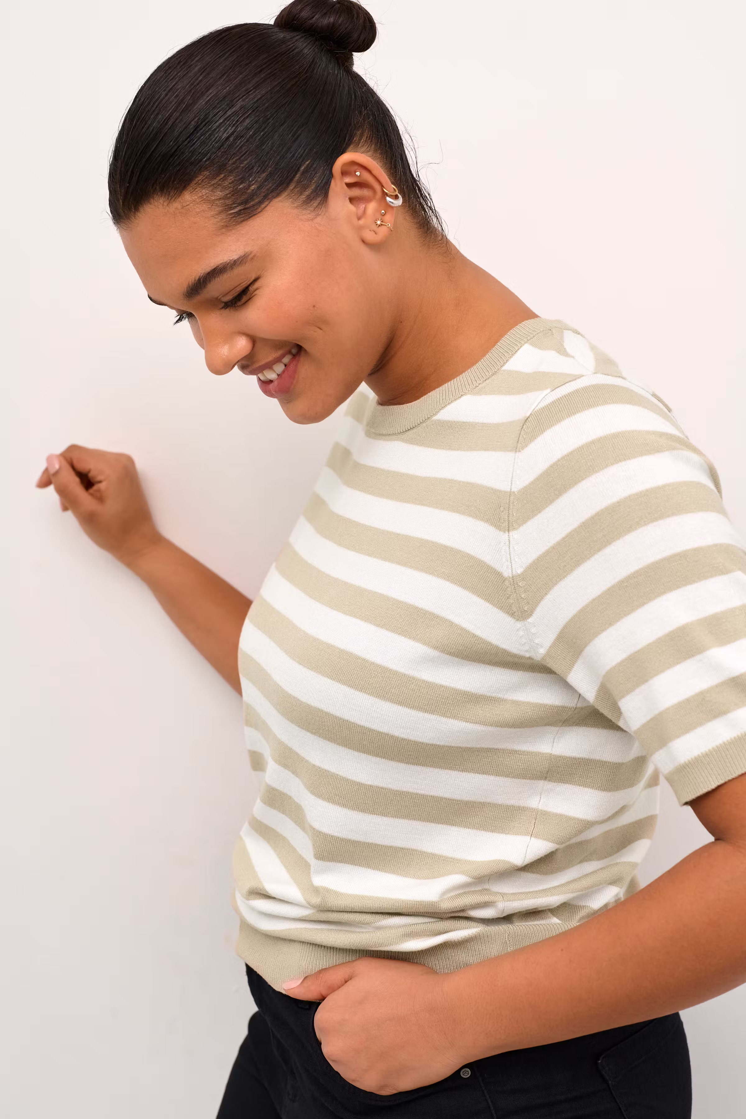 KCmaji Pullover LOOKBOOK DETAIL 10581442-106257