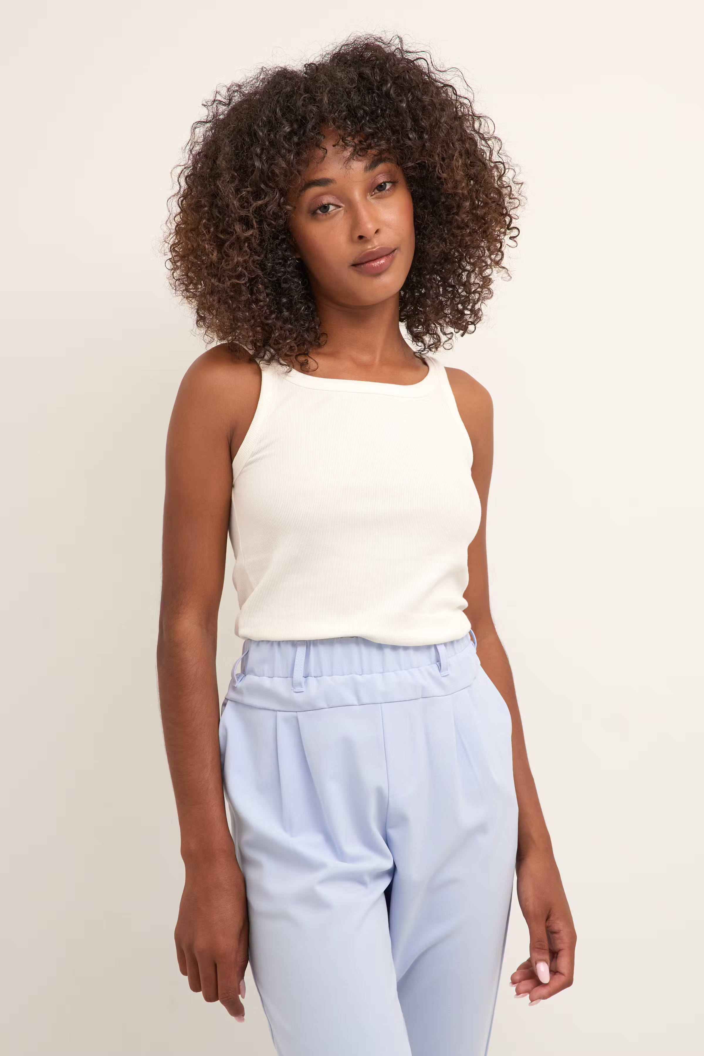 KAcarna Top LOOKBOOK FRONT 10507348-110602