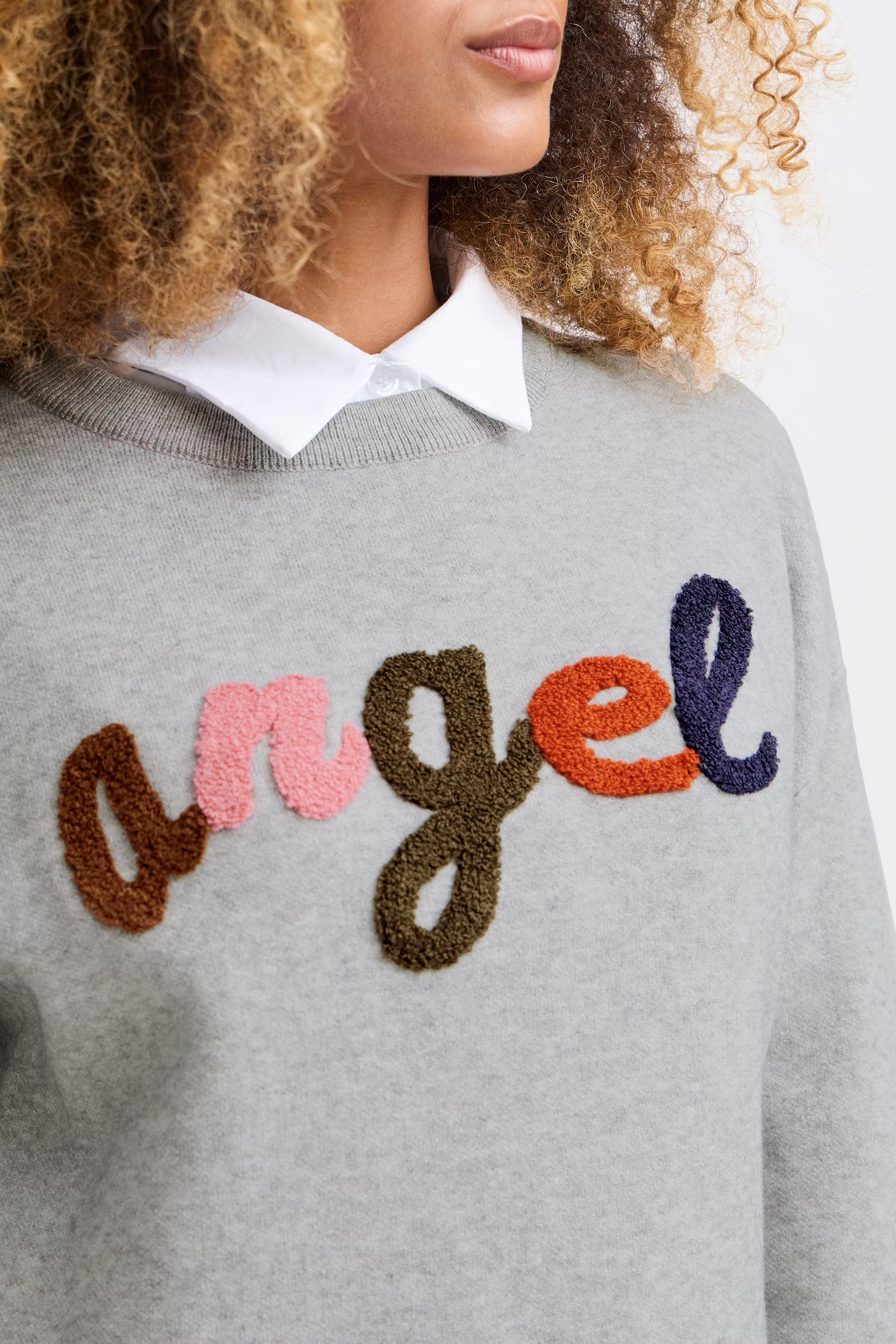 SBANGELS Bluse LOOKBOOK DETAIL 22100829-203619