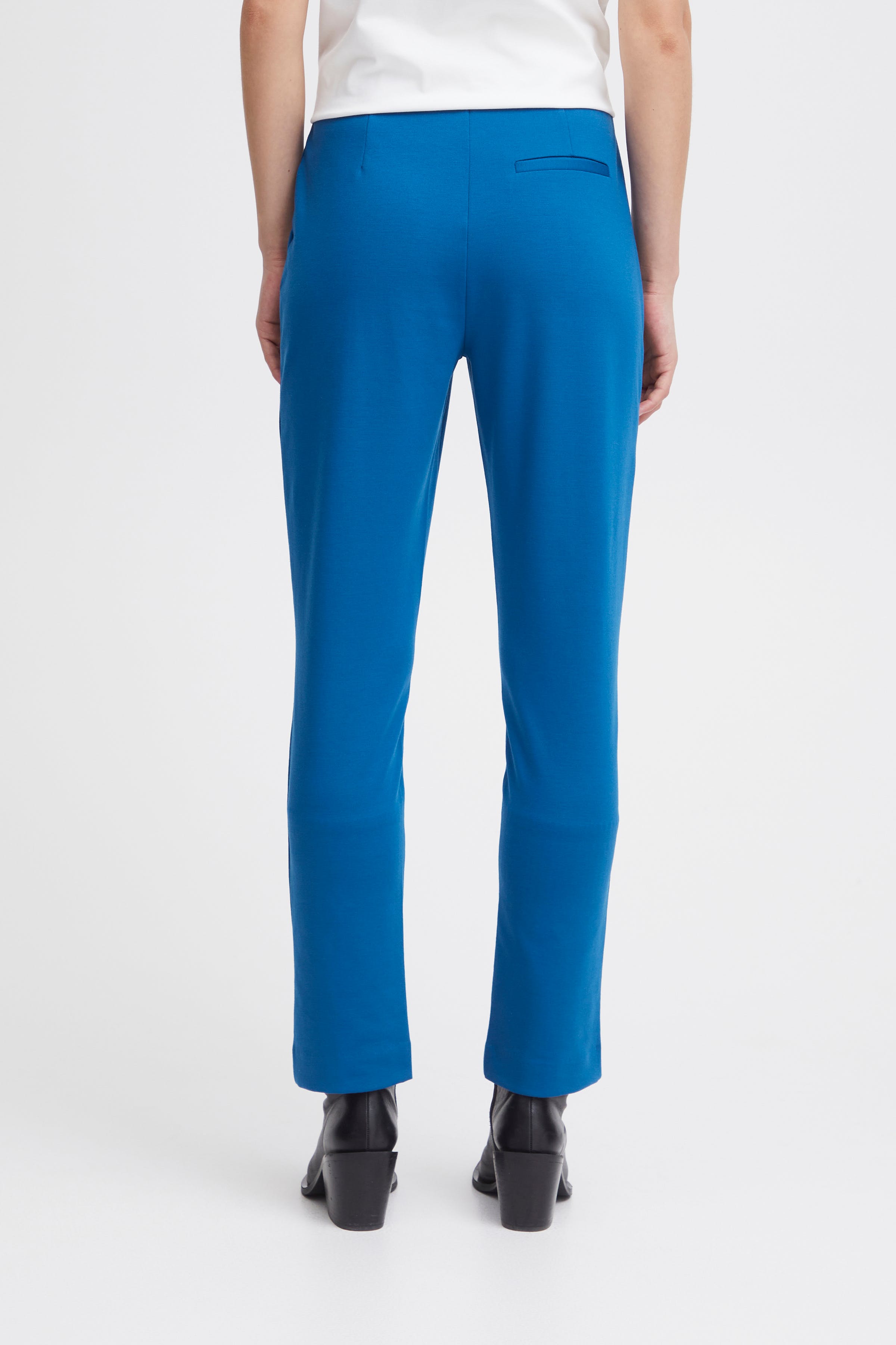 IHKATE Trousers LOOKBOOK FRONT 20119418-194057