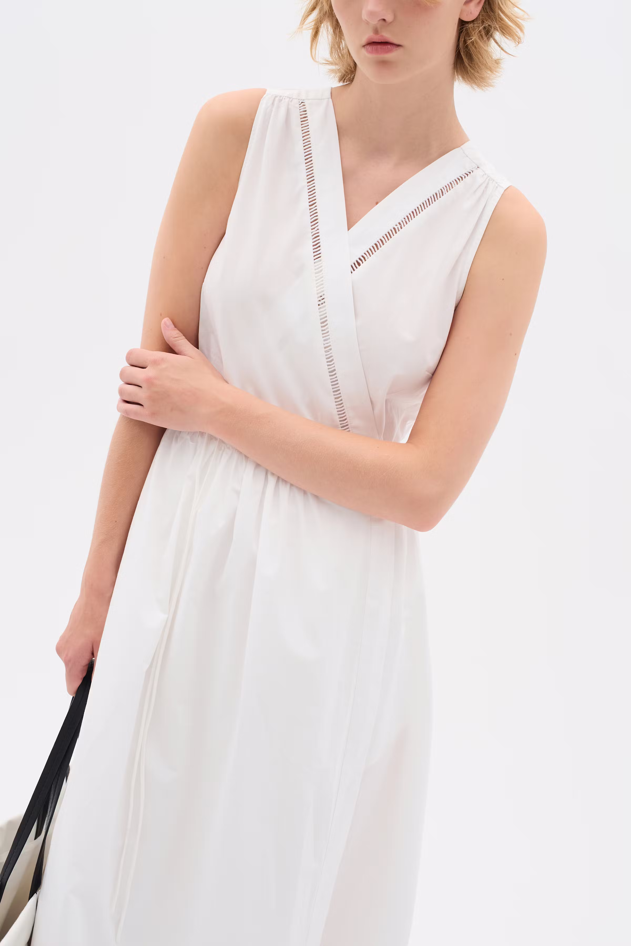 FurlaIW Dress LOOKBOOK FRONT 30110408-300001