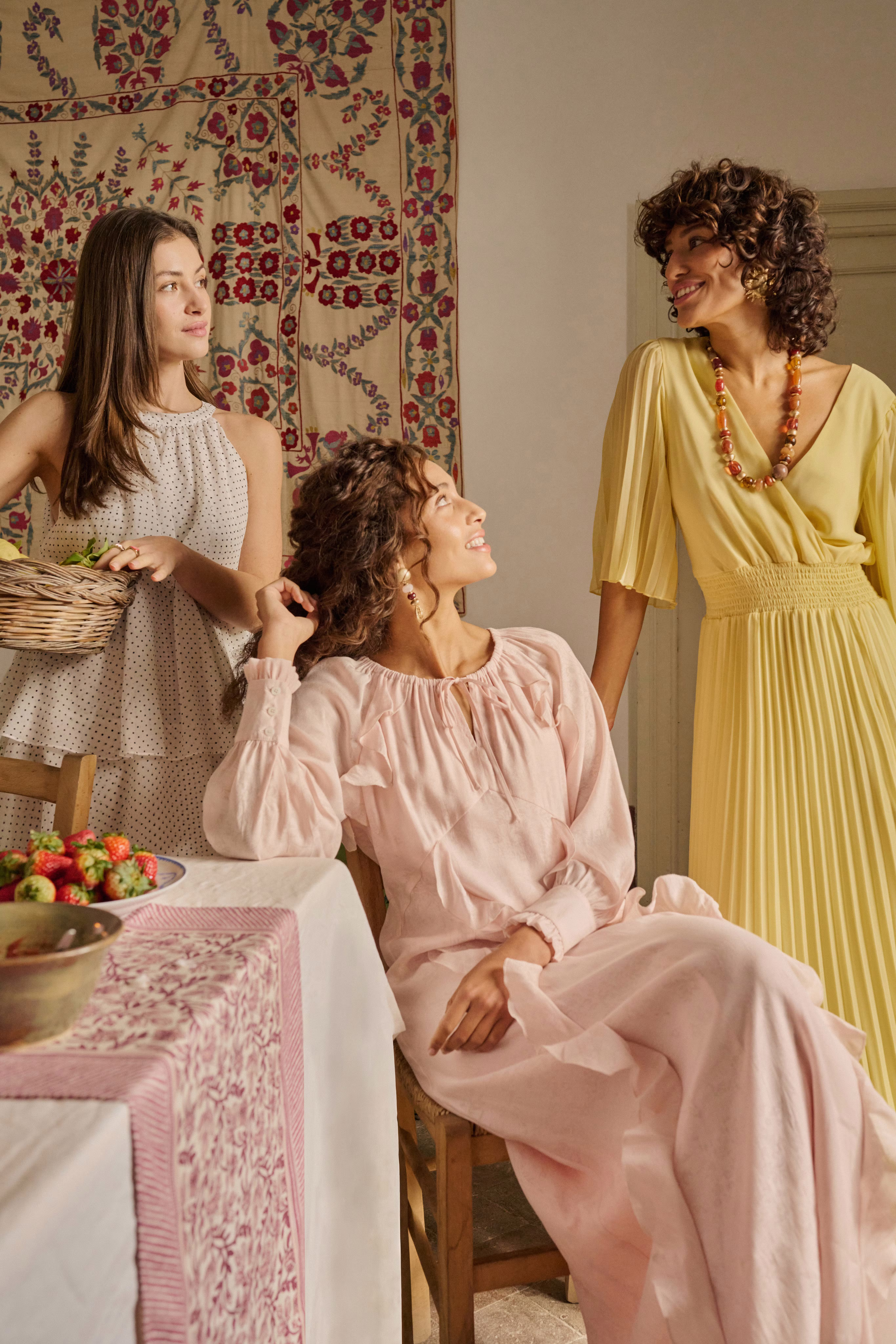 CRAmy Kleid LOCATION NONE 10614779-131504