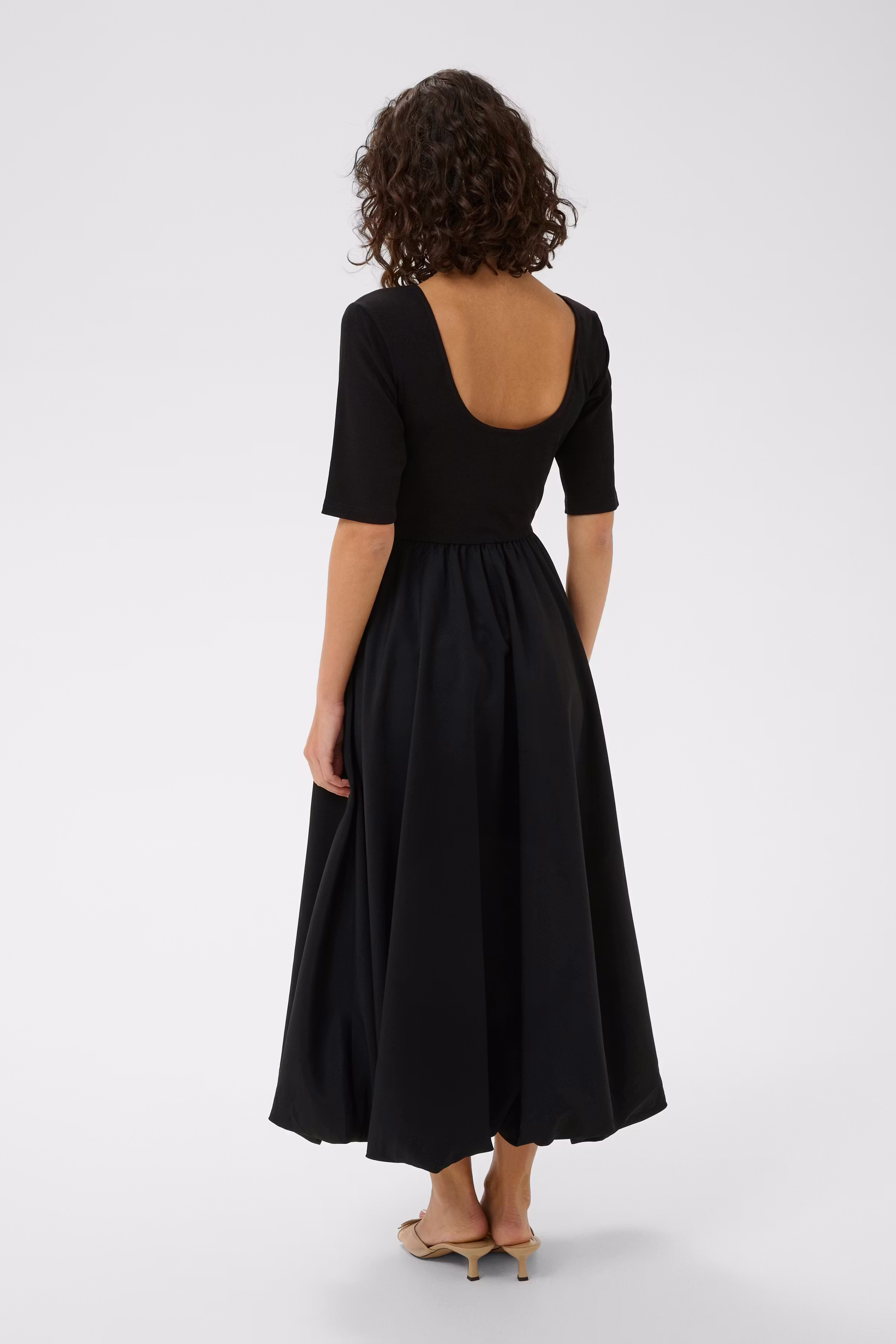 KAkirsten Kleid LOOKBOOK BACK 10511464-100121
