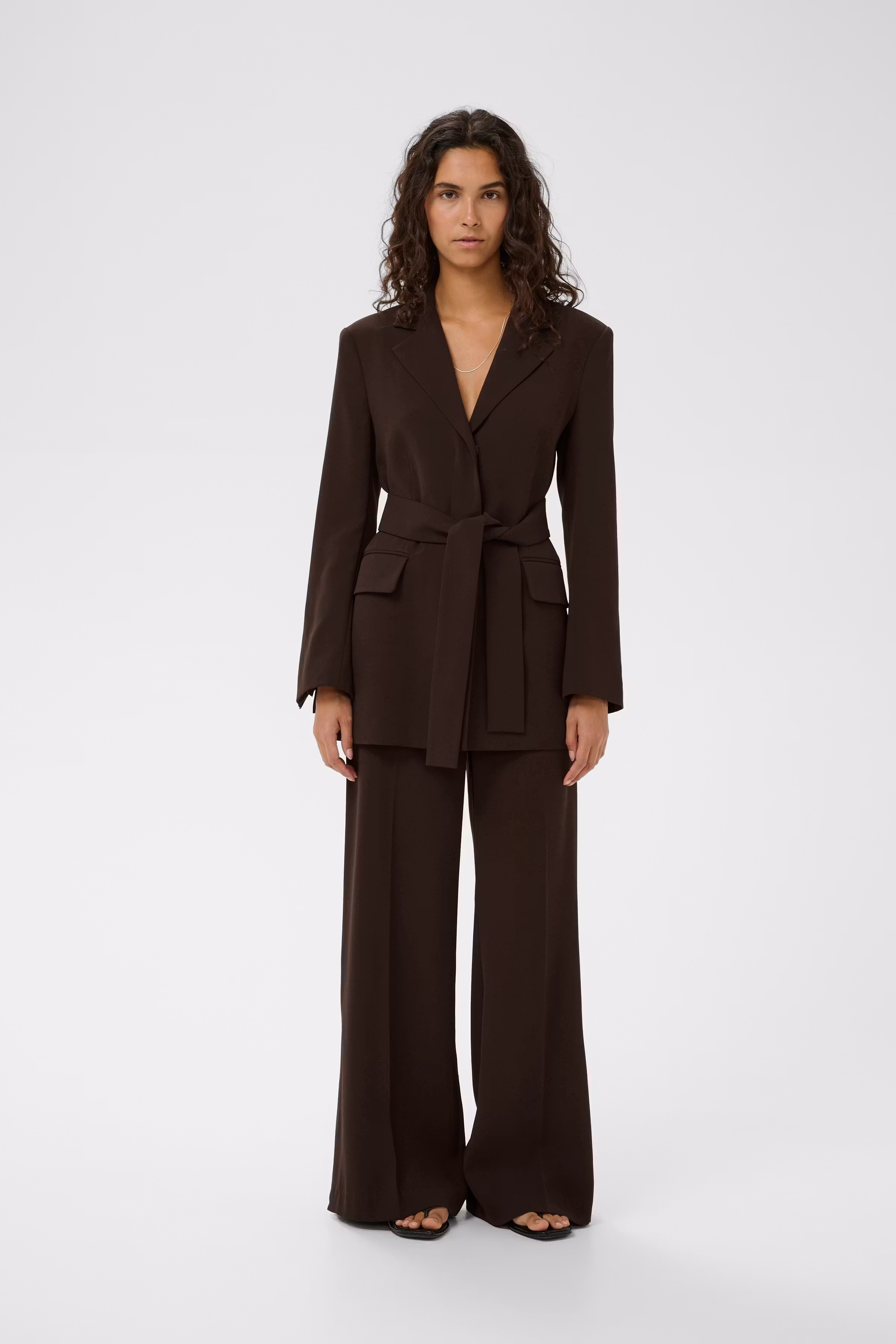 CELIAHIW Blazer LOOKBOOK FRONT 30112383-190915