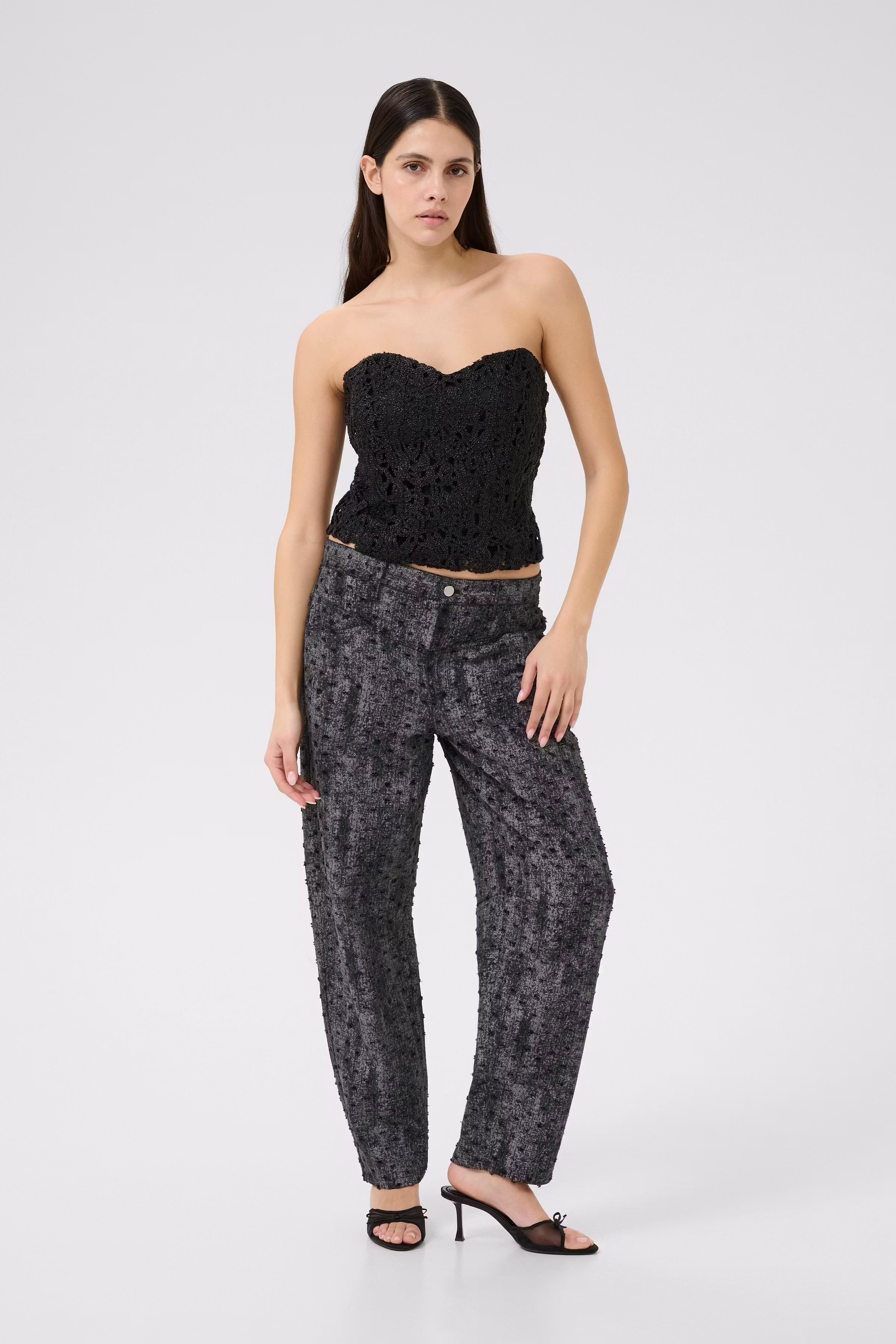 KBUndina Top LOOKBOOK FRONT 10105707-194008