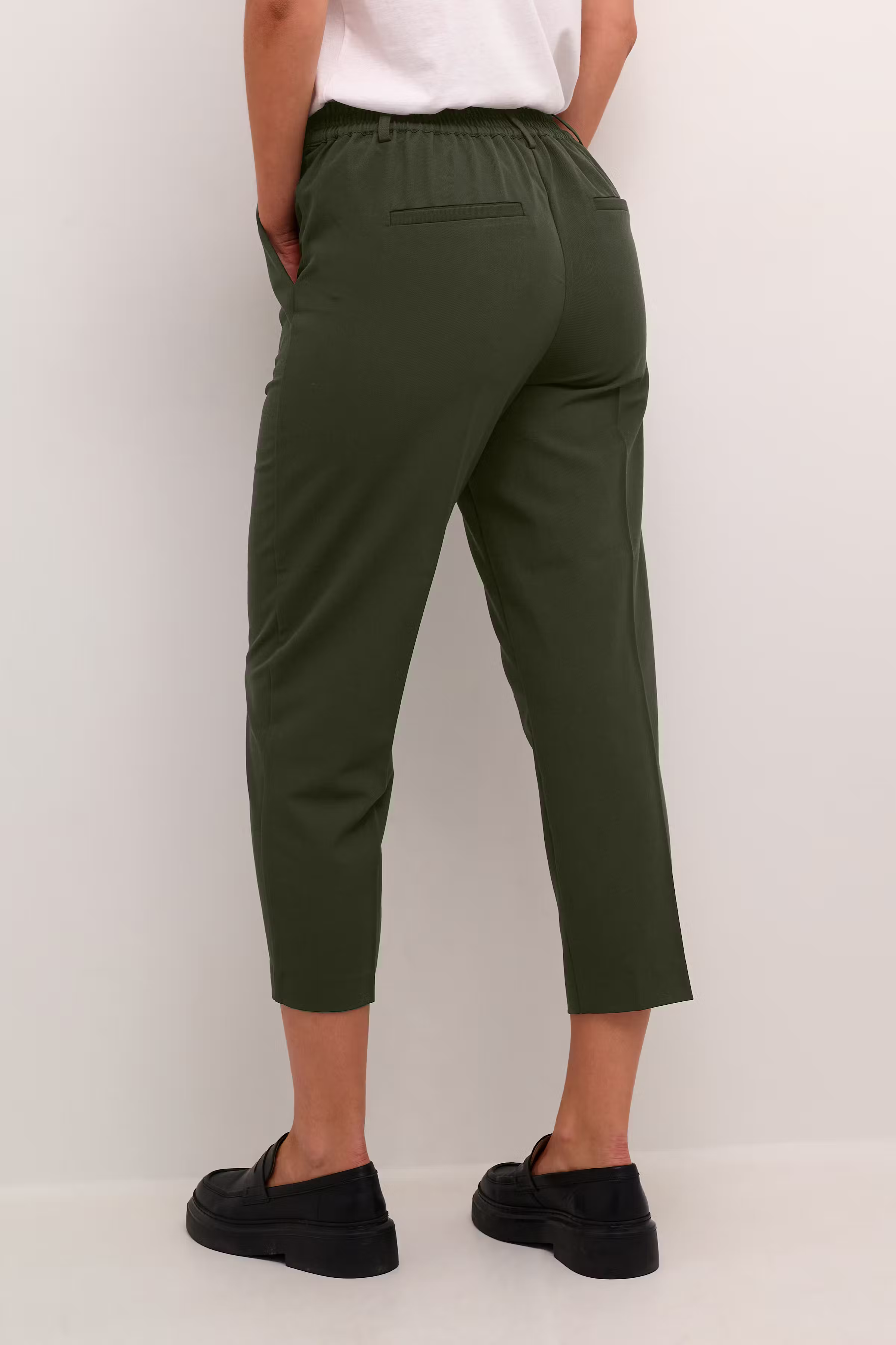 KAsakura Cropped Byxor LOOKBOOK BACK 10506127-190414