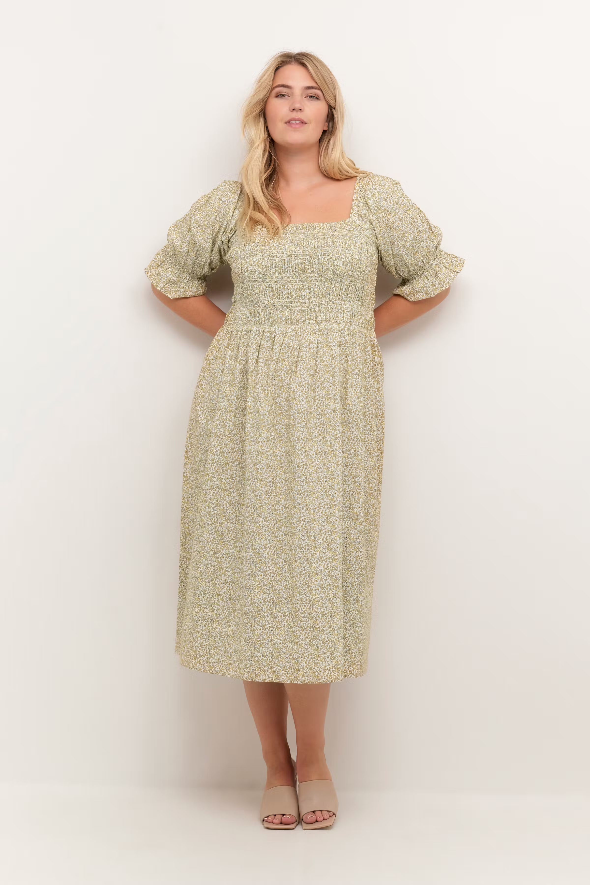 KCmimmi Dress LOOKBOOK FRONT 10581514-104206