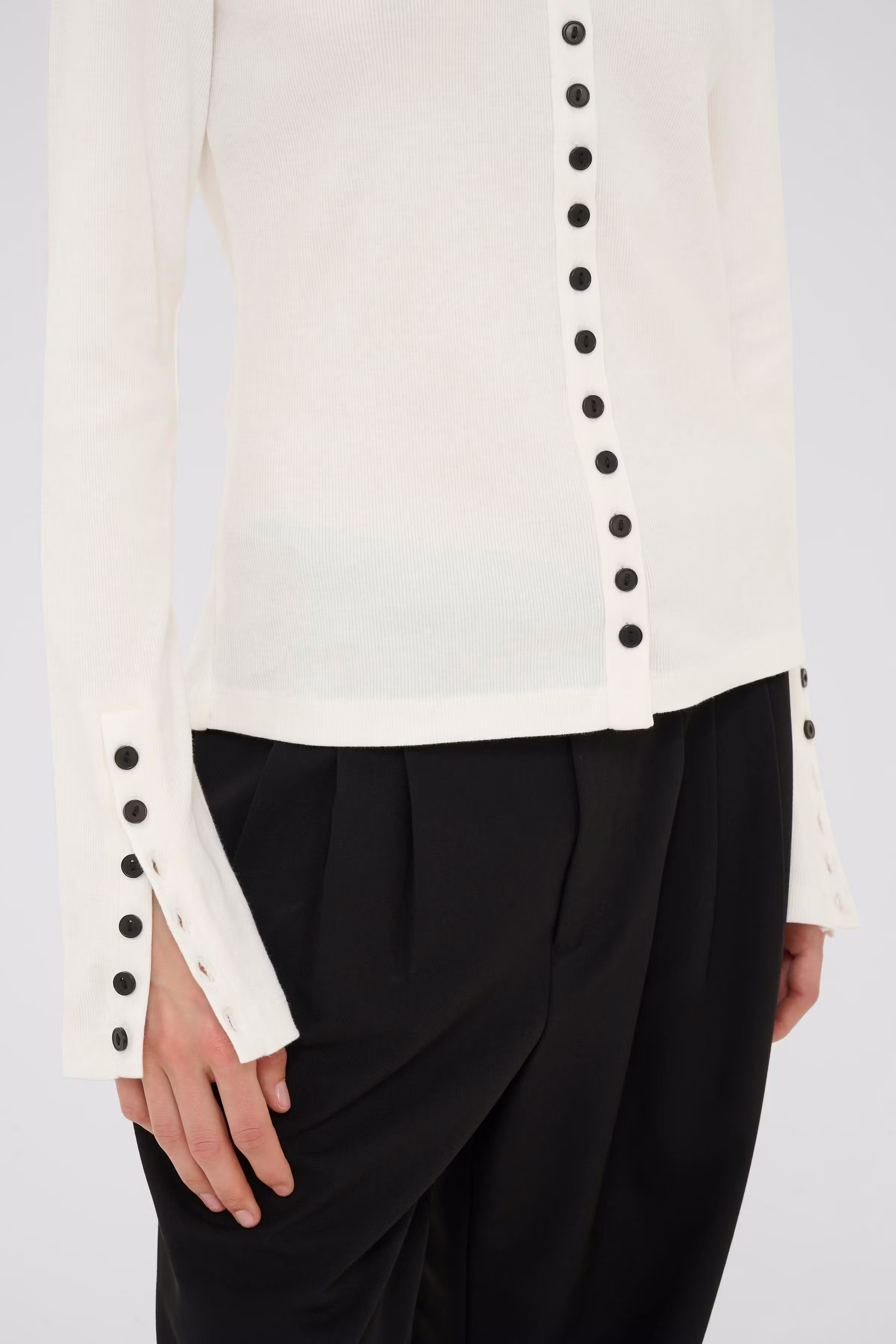 KBDafne Cardigan LOOKBOOK DETAIL 10105801-110103