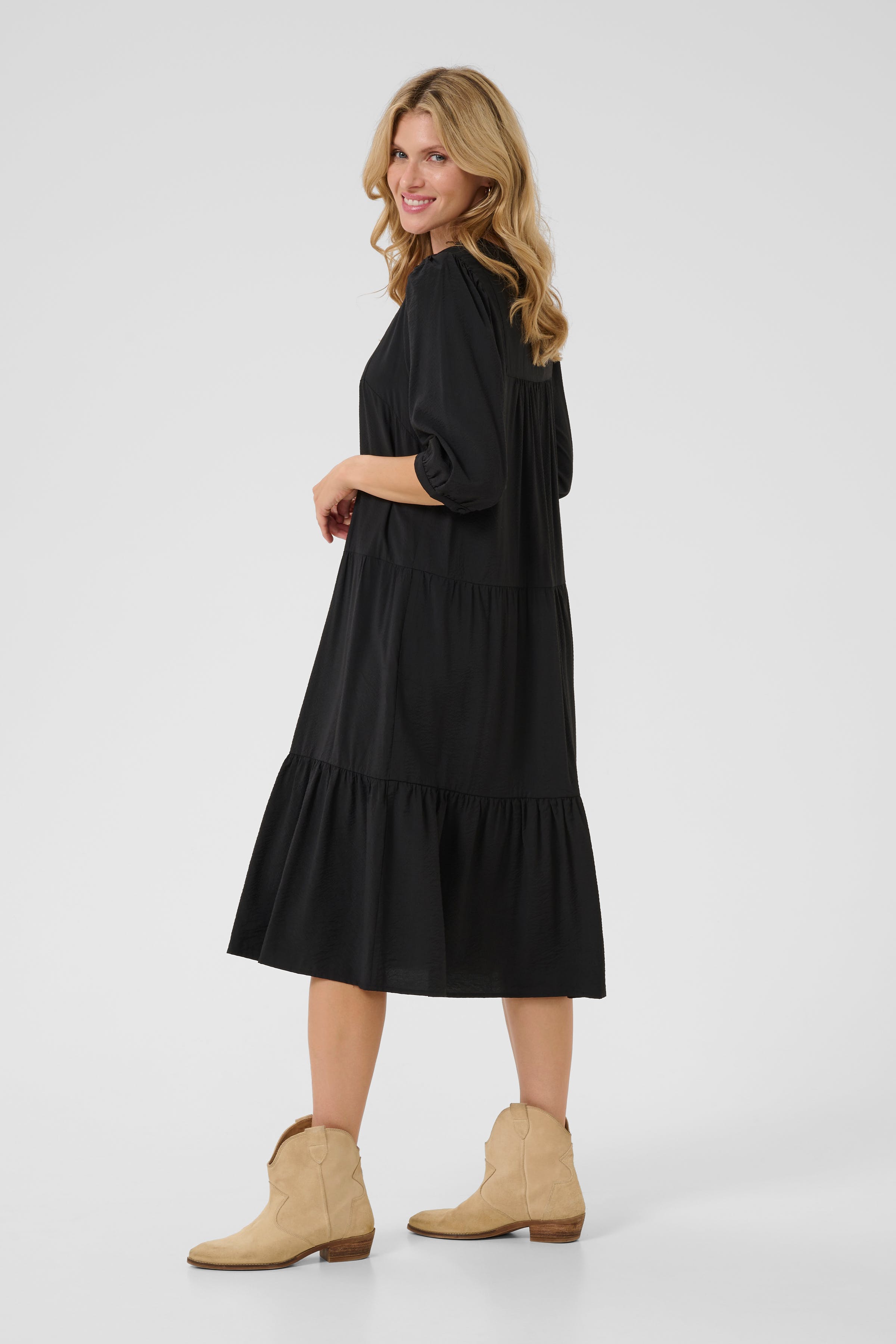 CRIrina Kleid LOOKBOOK BACK 10613455-100120