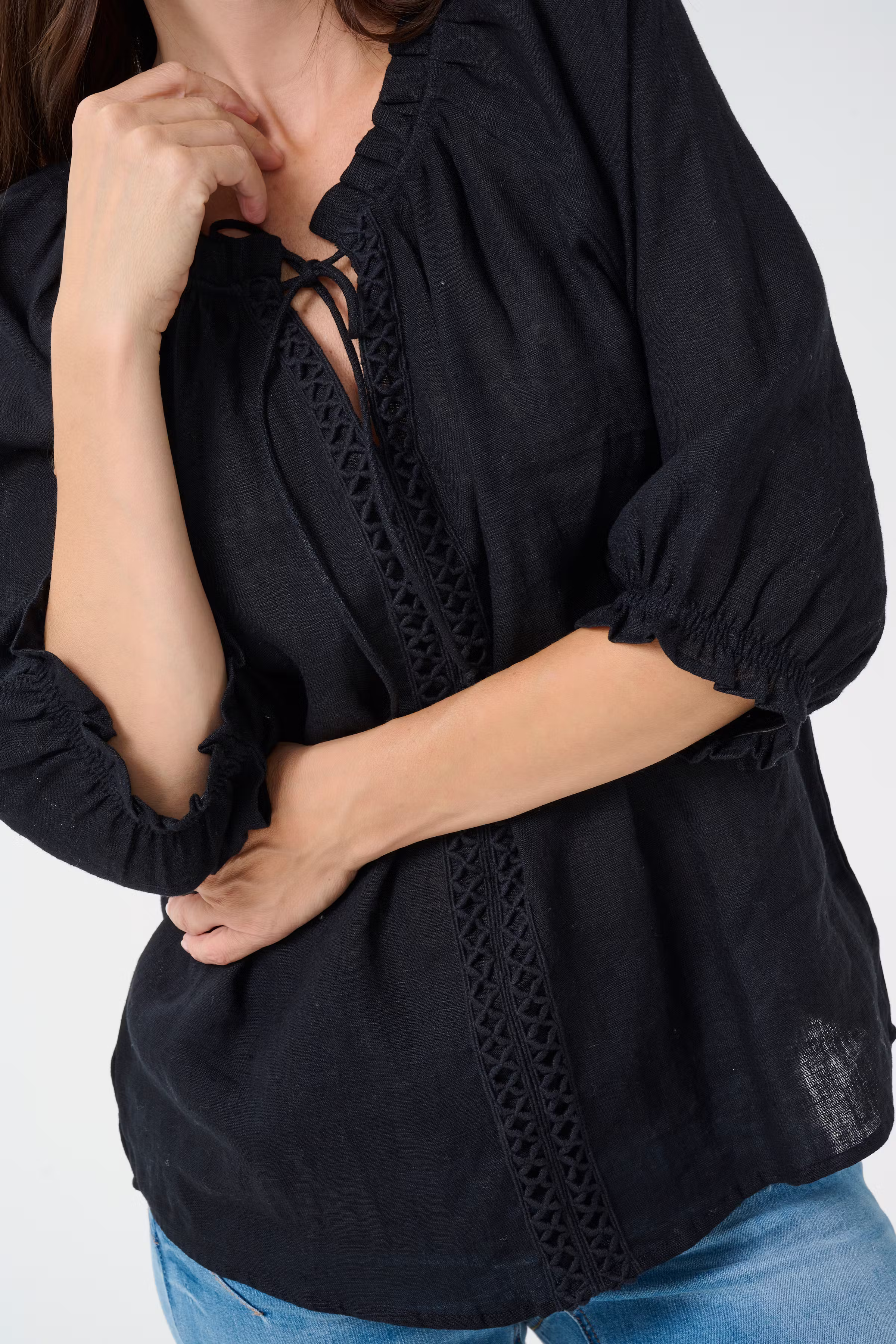 CRBellis Linen blouse LOOKBOOK DETAIL 10613469-100120