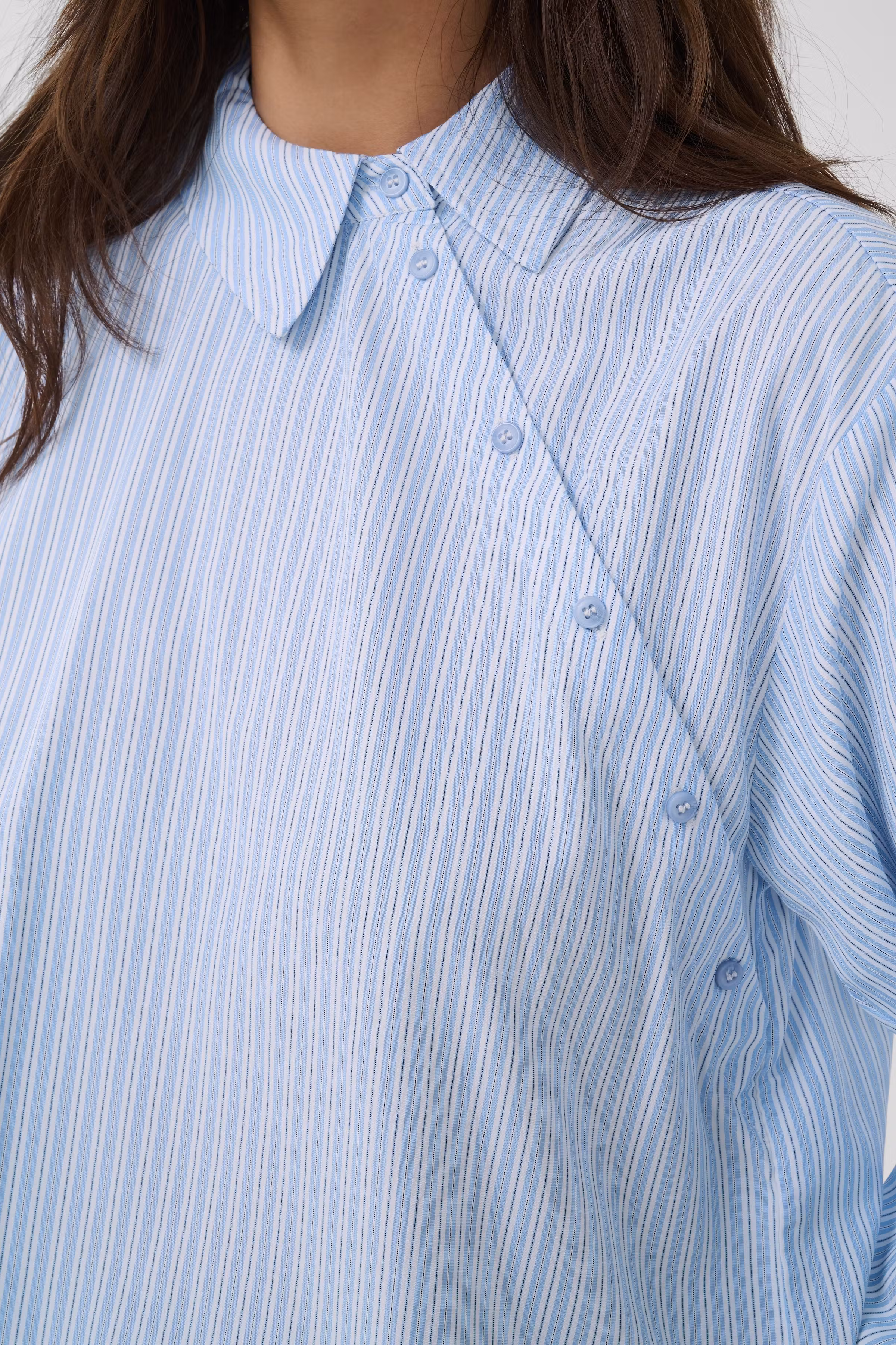 KArosalie Stribet Skjorte LOOKBOOK DETAIL 10513171-1000840