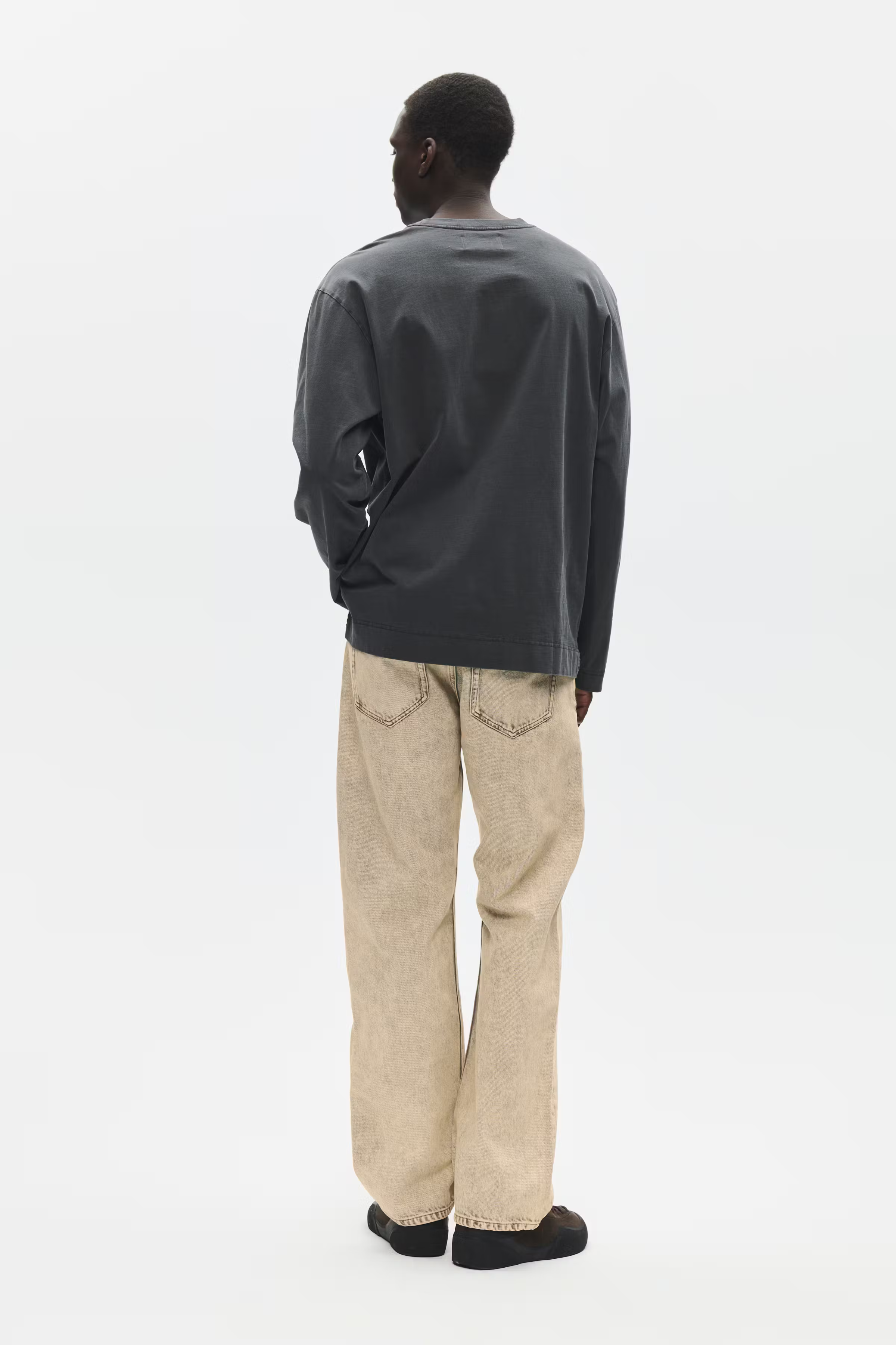 WWType 2 Jeans LOOKBOOK BACK 30251979-304679