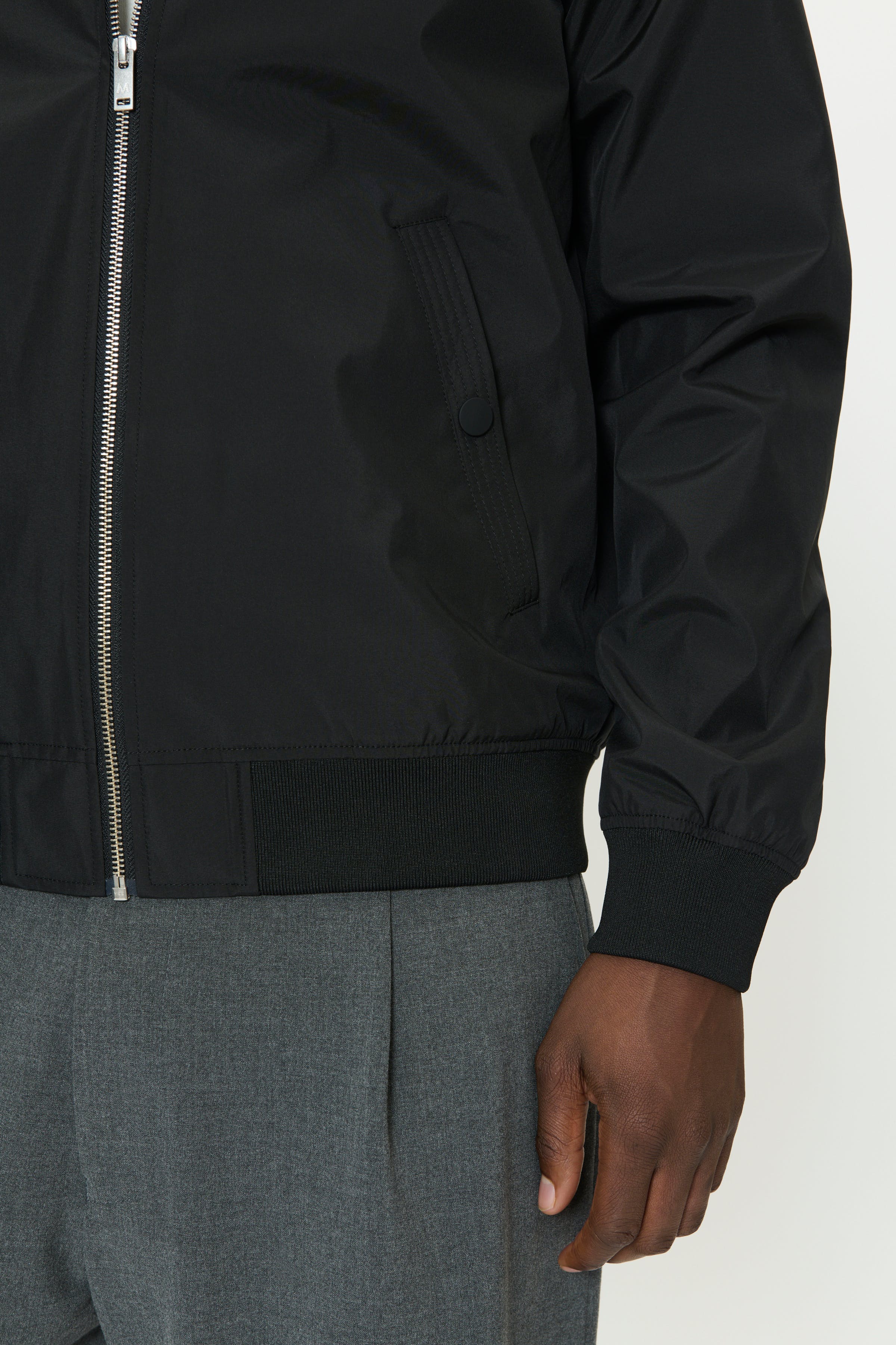 MAclay Bomber Jacket LOOKBOOK DETAIL 30205869-300275