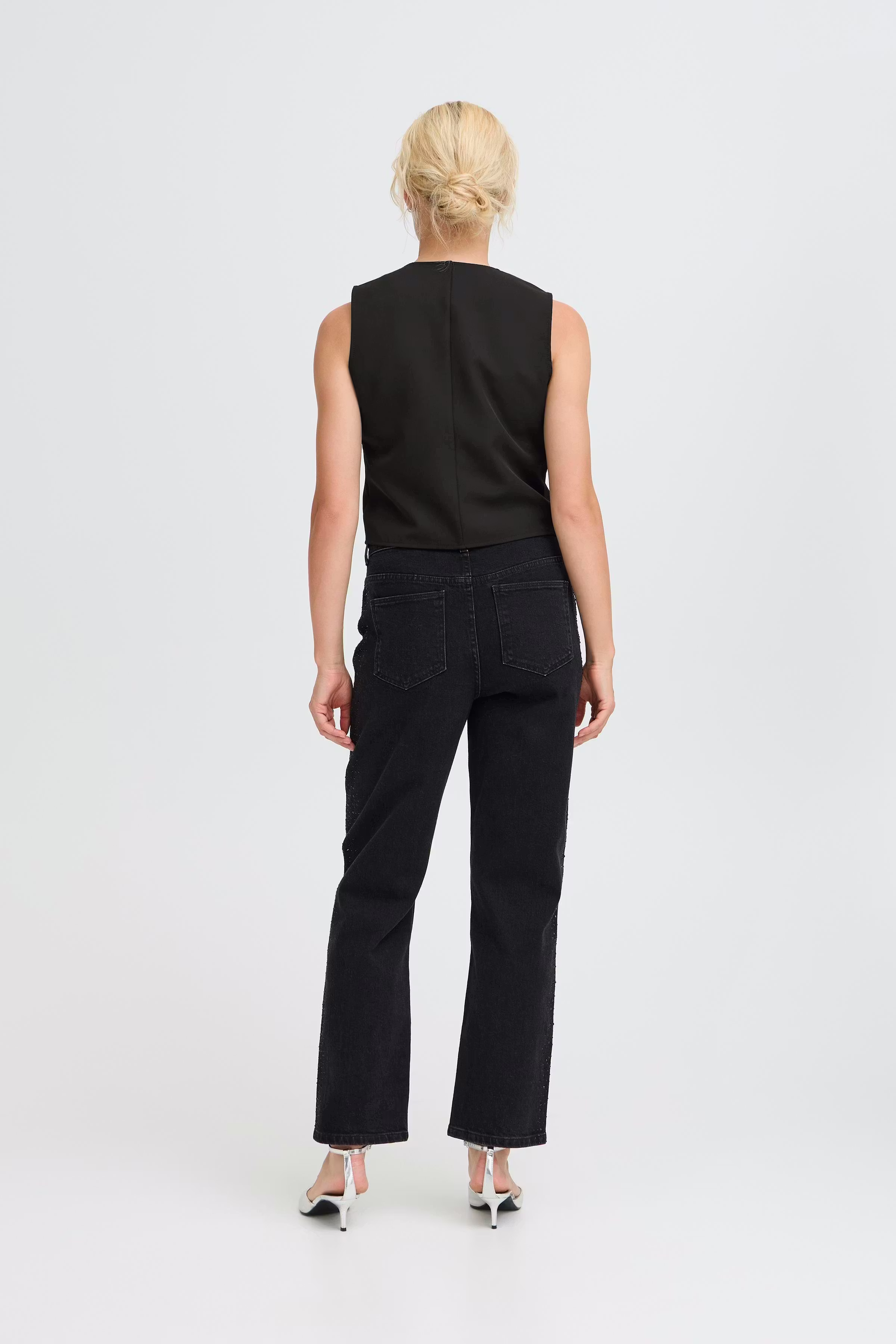 BYTAE Vest LOOKBOOK BACK 20818302-194008