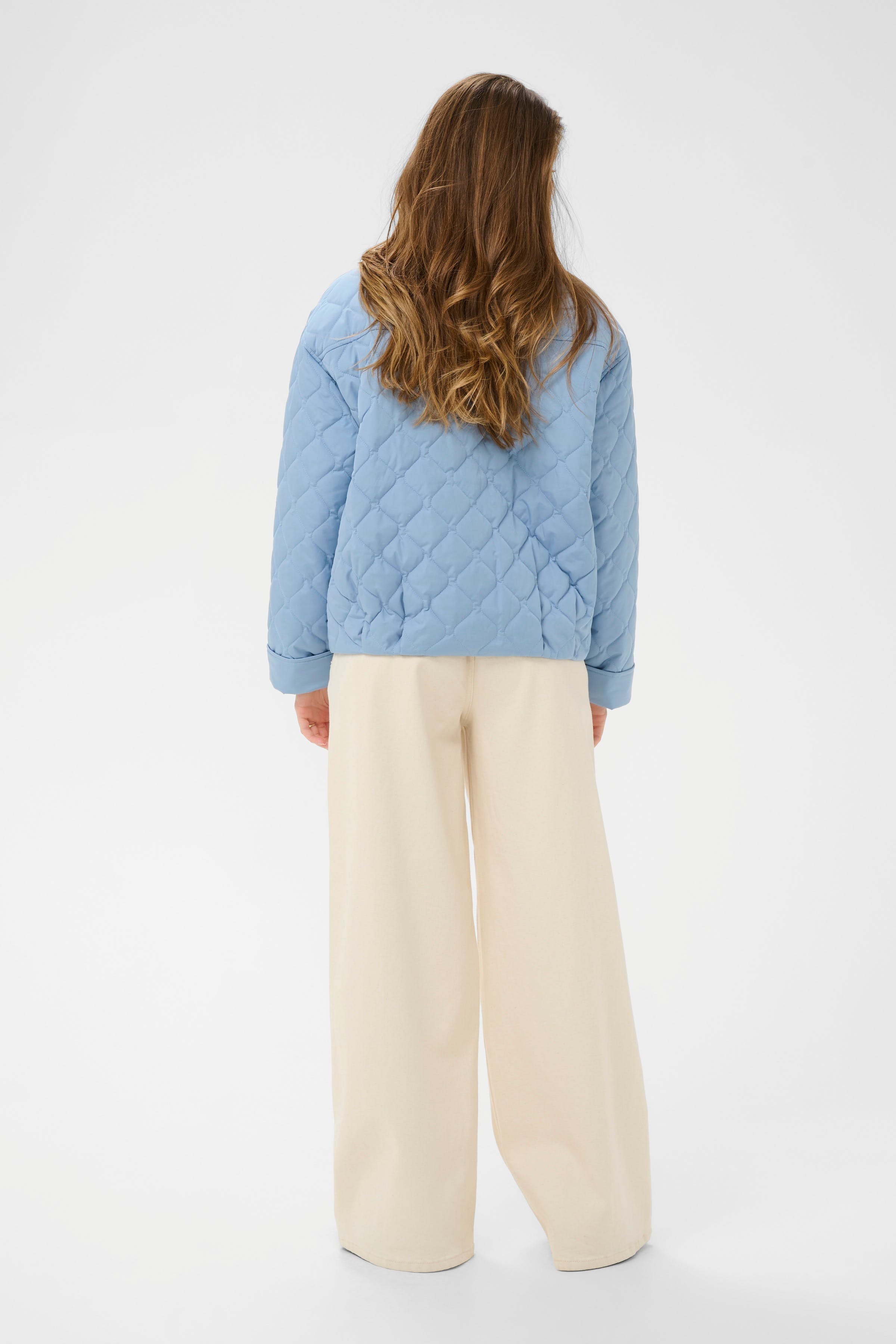 CRArwen Outerwear LOOKBOOK BACK 10614600-164023