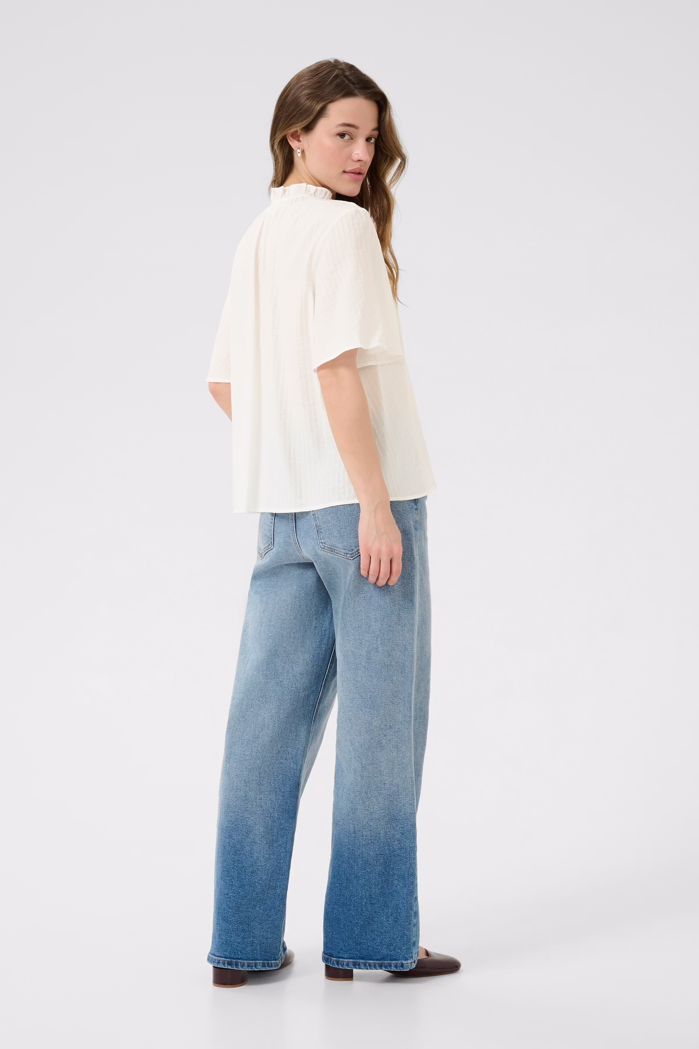 KAlianna Bluse LOOKBOOK BACK 10510327-110602