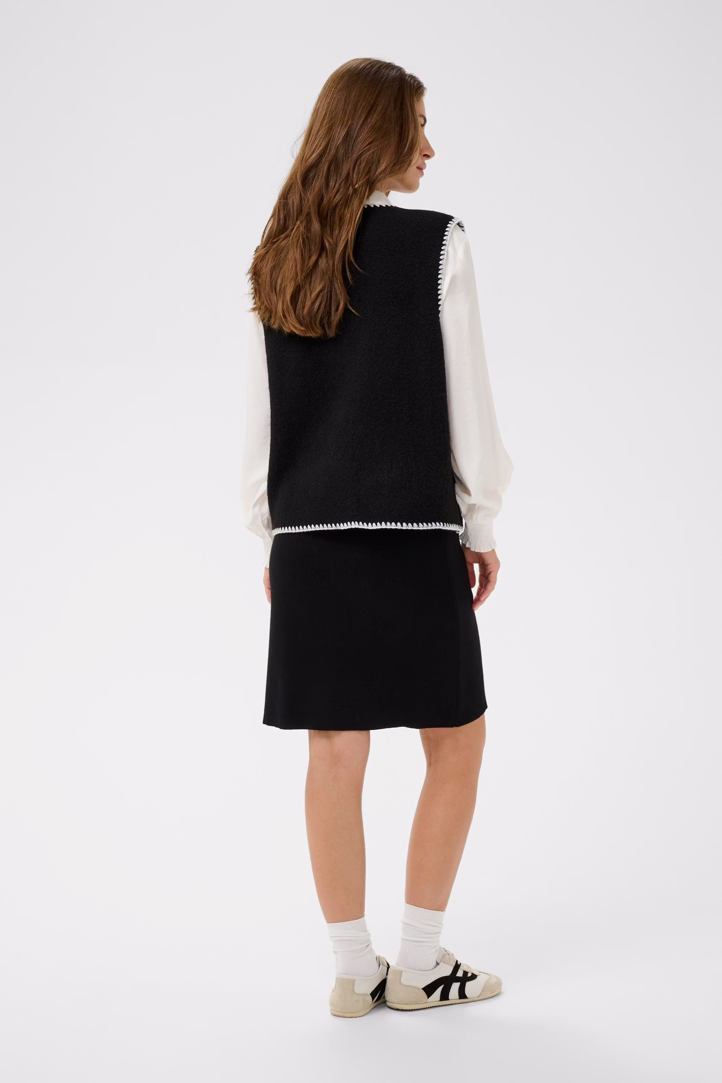 CRTimmie Waistcoat LOOKBOOK BACK 10614304-100120