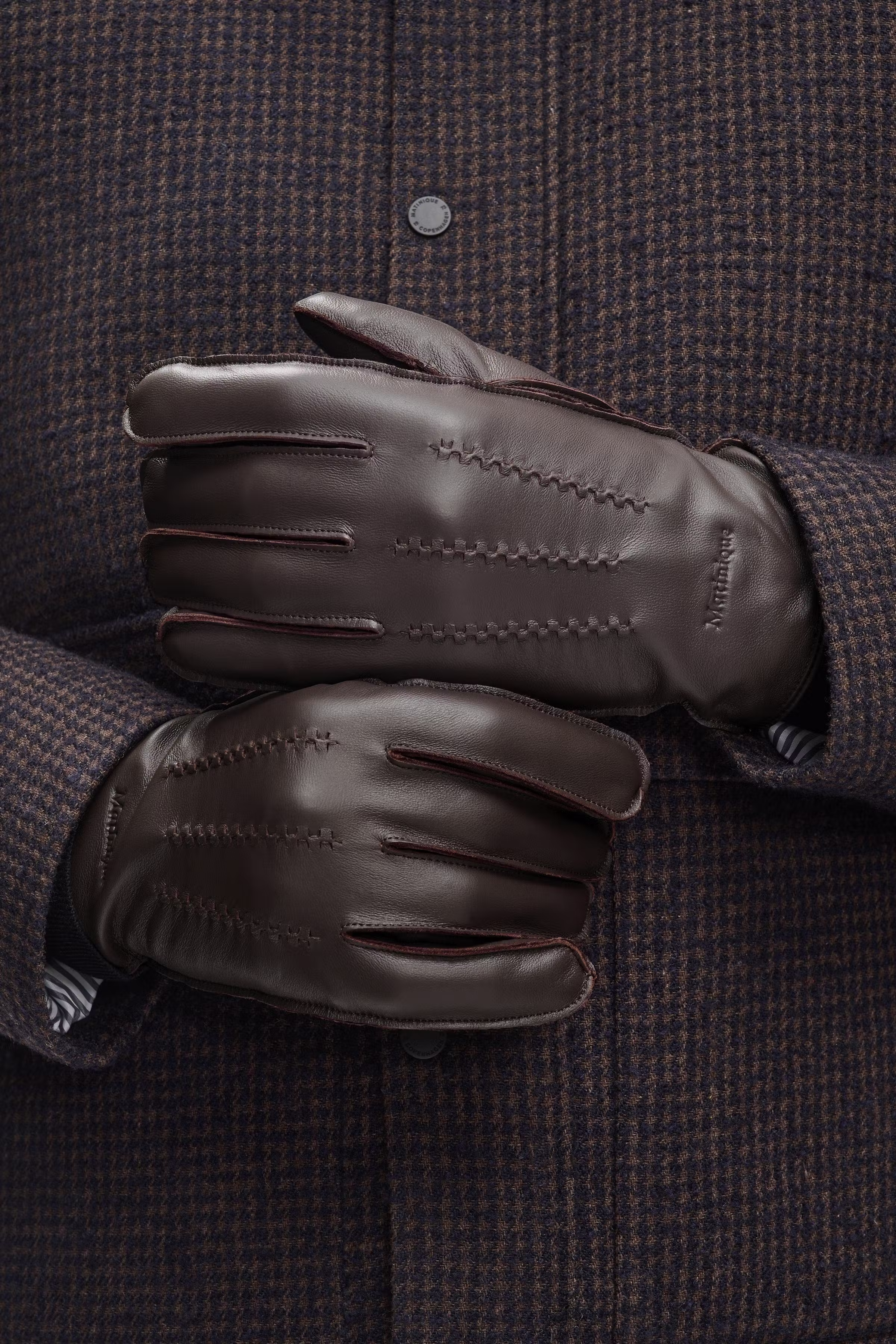 MAtrewy Leather Gloves LOOKBOOK DETAIL 30204795-191101