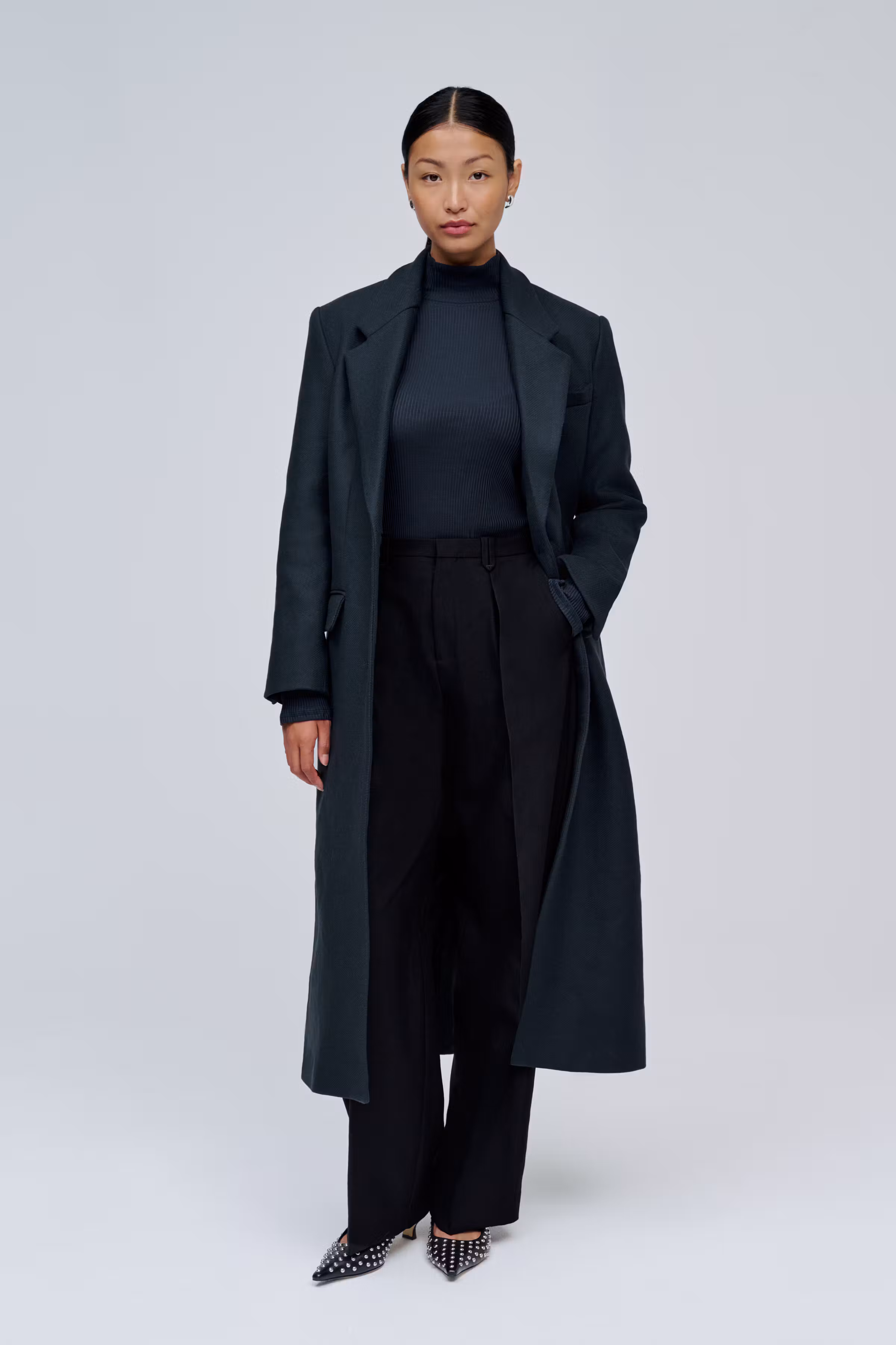 IOCrystal Coat LOOKBOOK FRONT 30600048-BL862