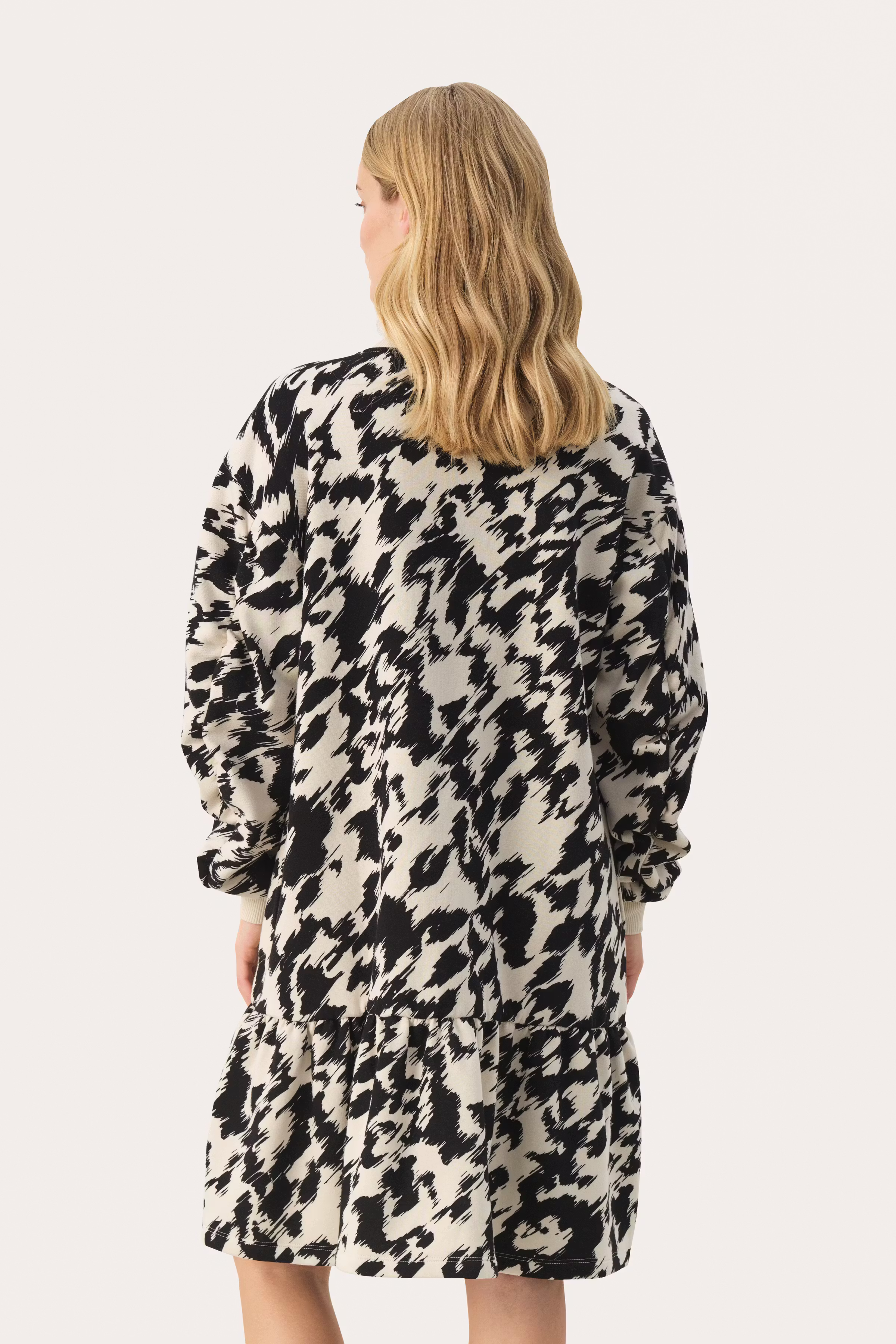 JobellePW Jurk LOOKBOOK BACK 30308799-303075