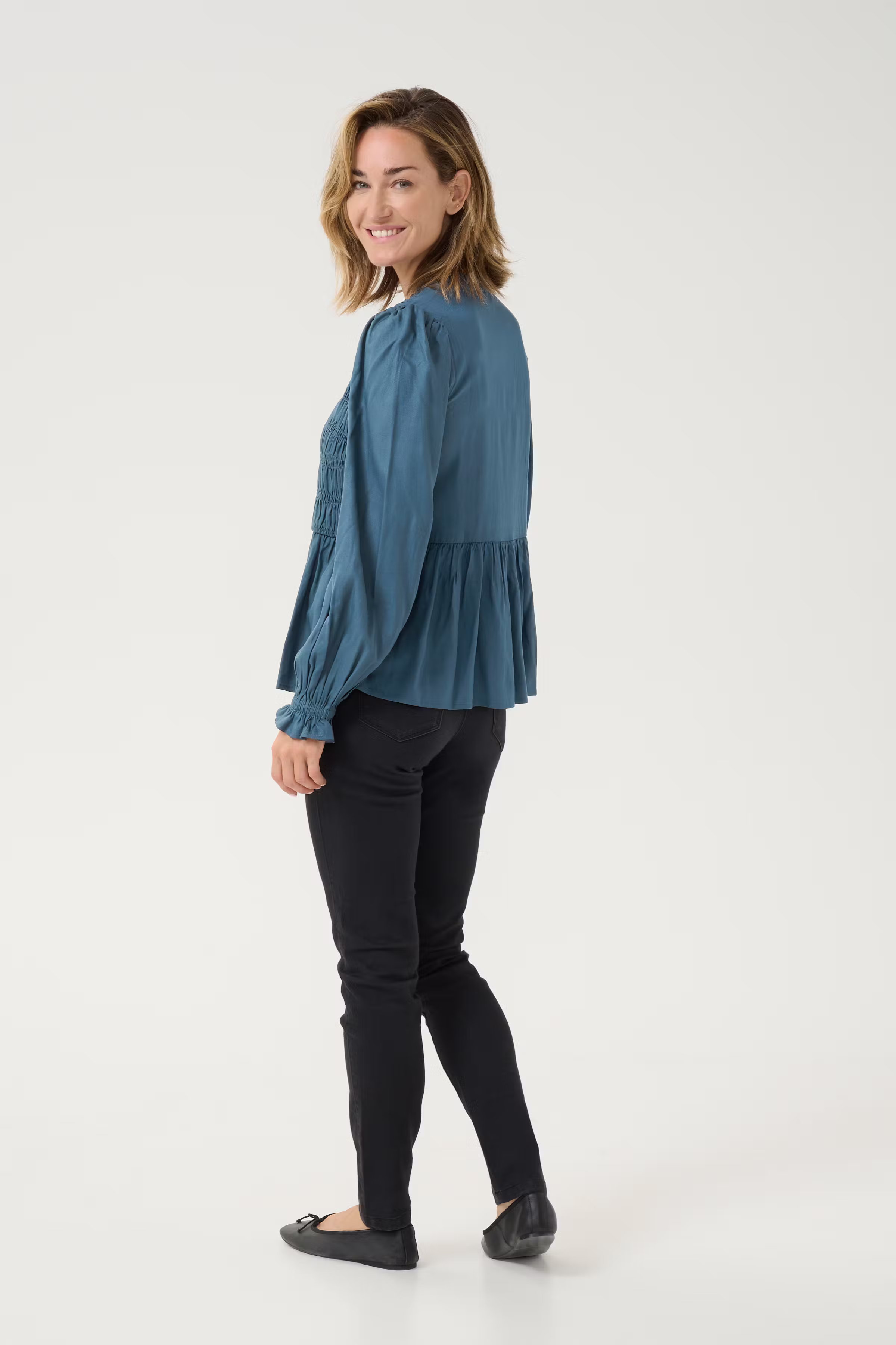 BPkamilla Bluse LOOKBOOK BACK 10590804-194229B