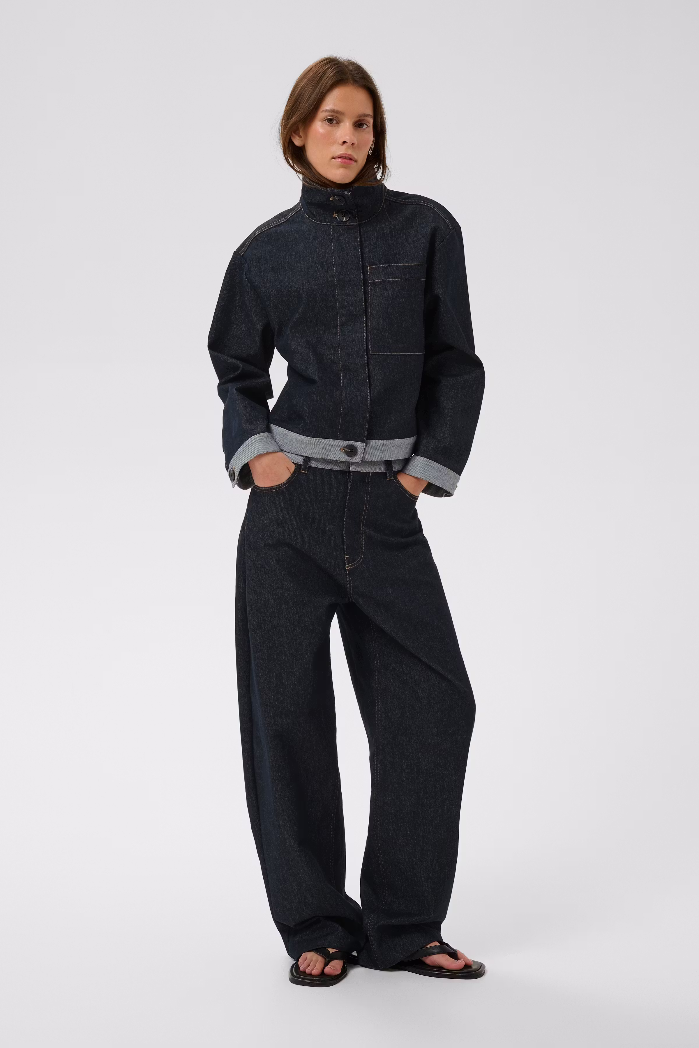 DEIRDRAIW Wide Jeans LOOKBOOK FRONT 30112317-303349