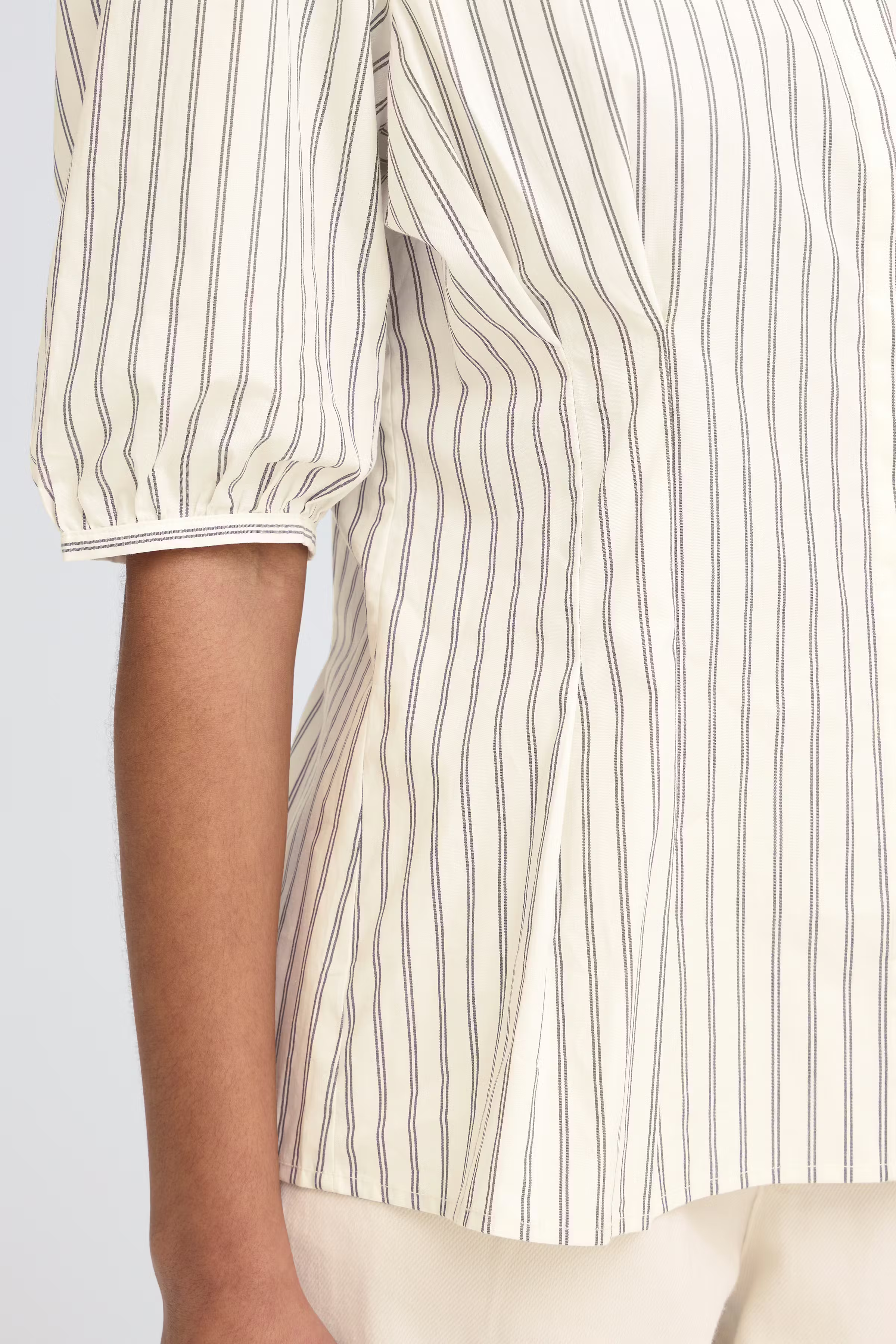 IHJULE Skjorte LOOKBOOK DETAIL 20125515-900005498