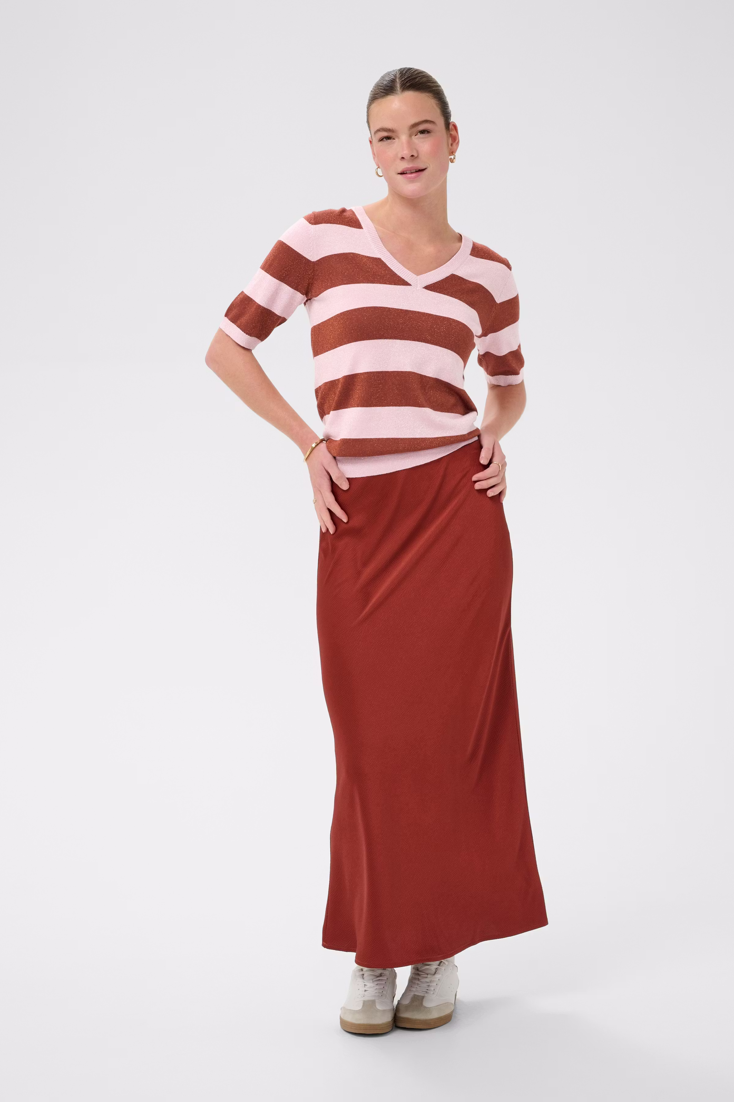 KAregina Pullover LOOKBOOK FRONT 10511730-109424