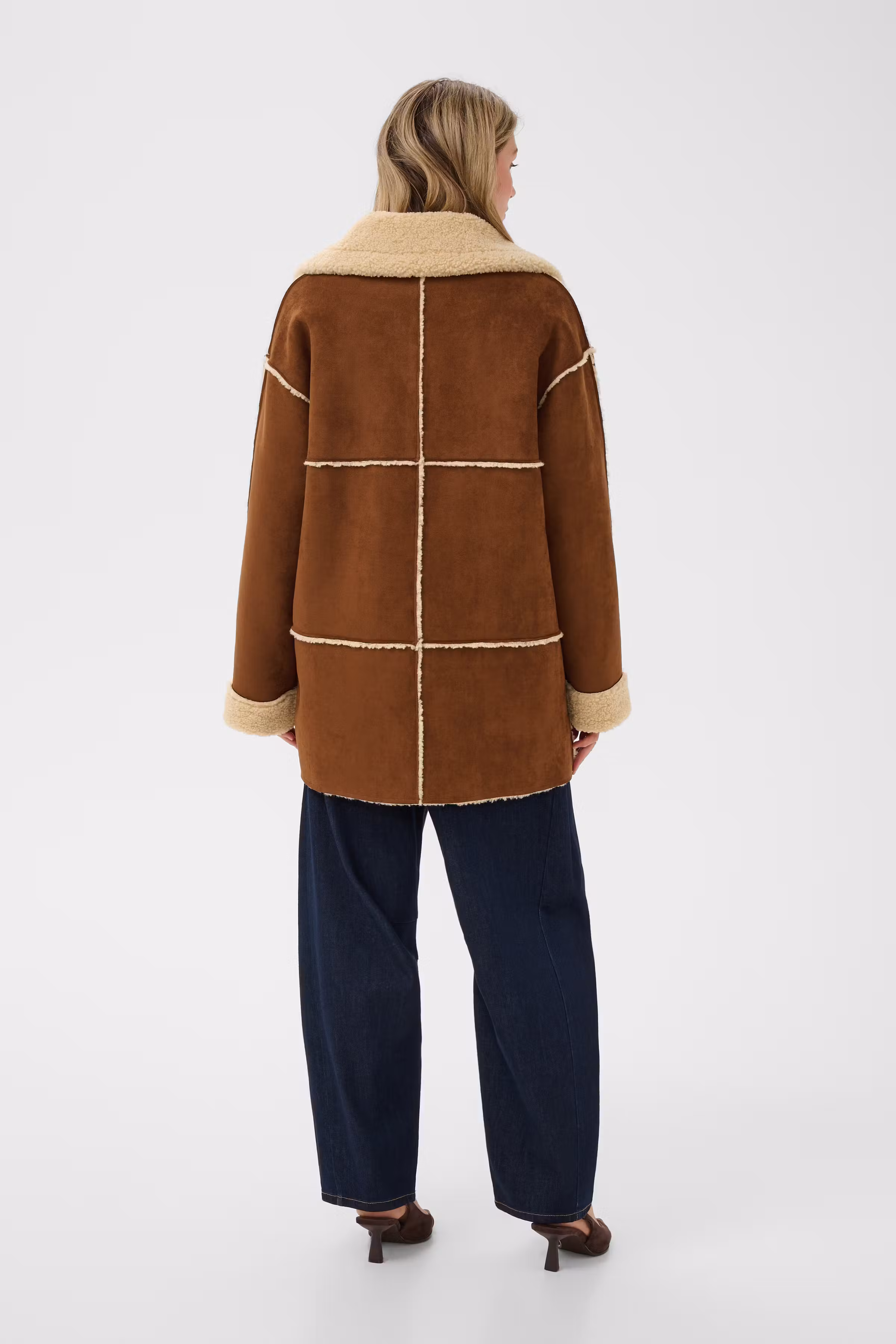 CRTekla Coat LOOKBOOK BACK 10615483-110079