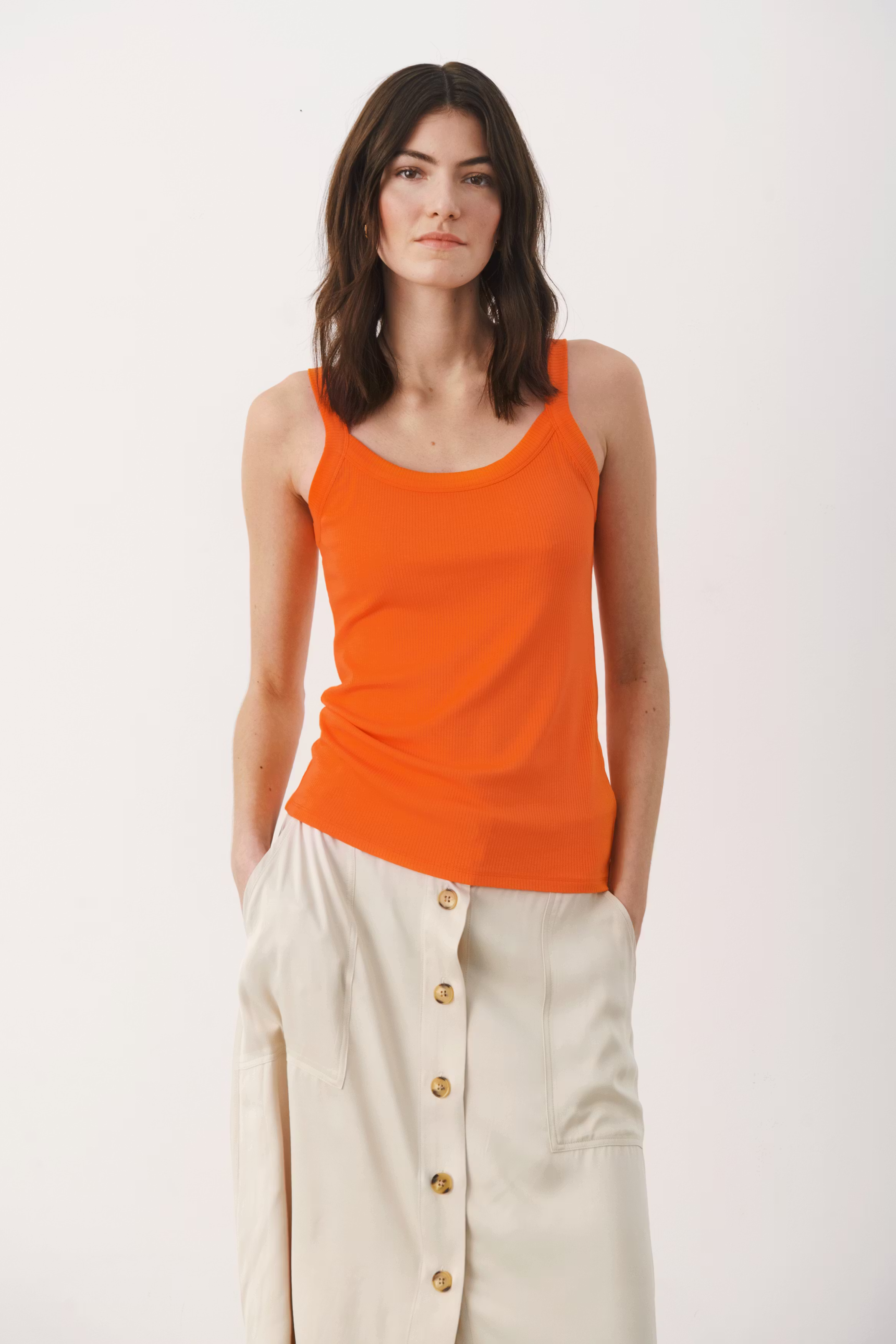 BernaPW Top LOOKBOOK FRONT 30307869-161459