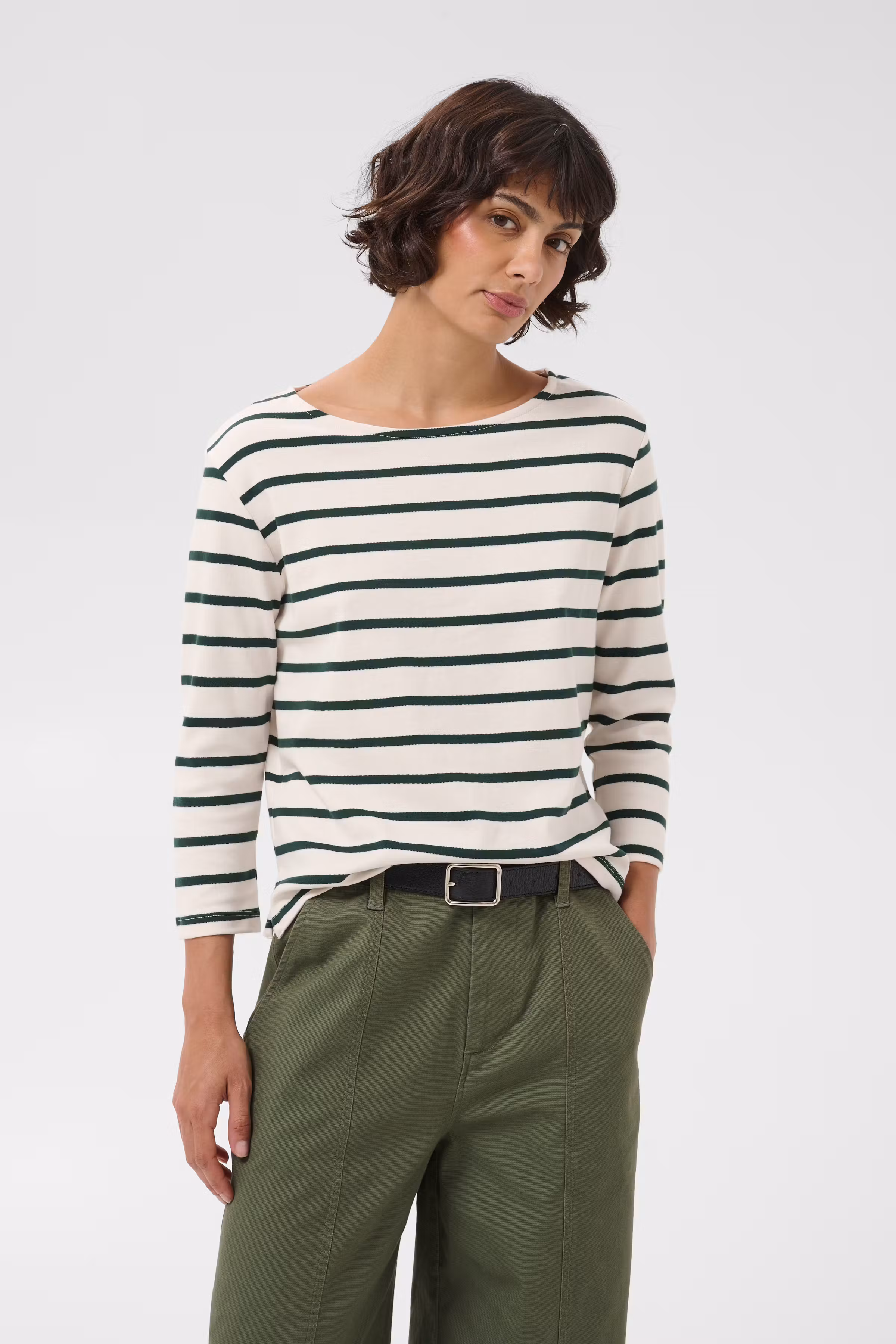 NelaPW T-shirt LOOKBOOK FRONT 30309864-305616