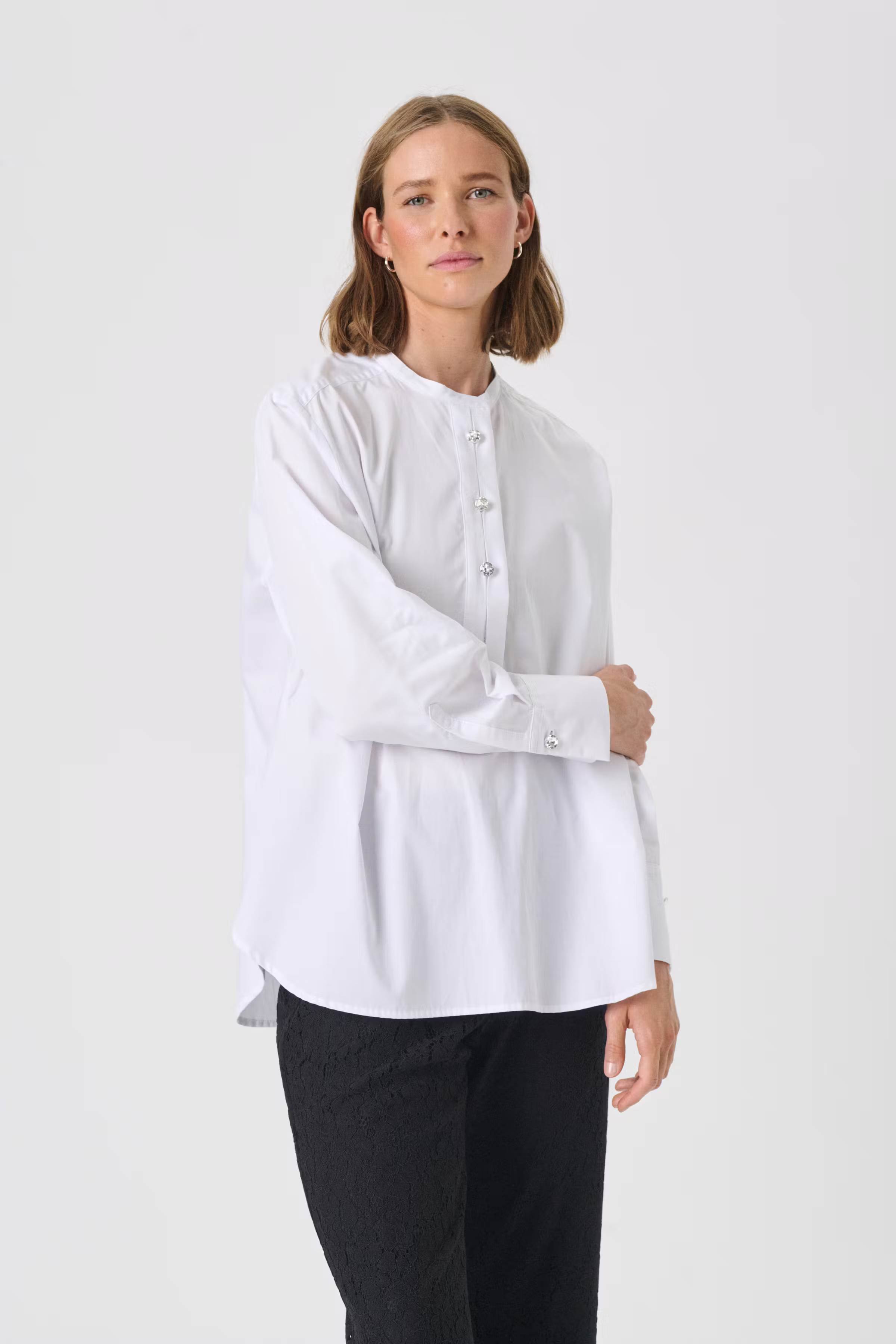 VildanaPW Shirt LOOKBOOK FRONT 30310165-110601