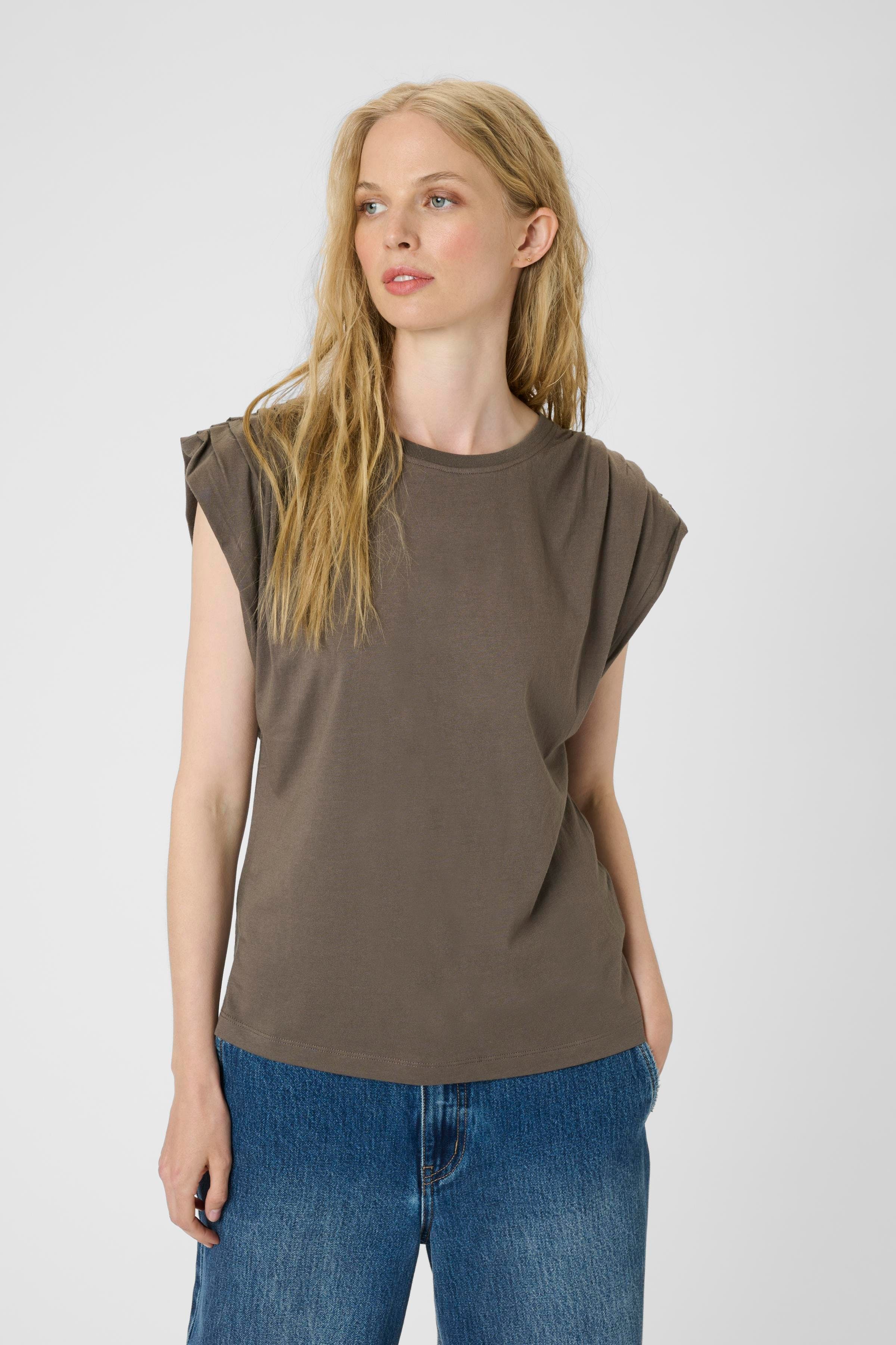 KBAnnie T-shirt LOOKBOOK FRONT 10105554-181304