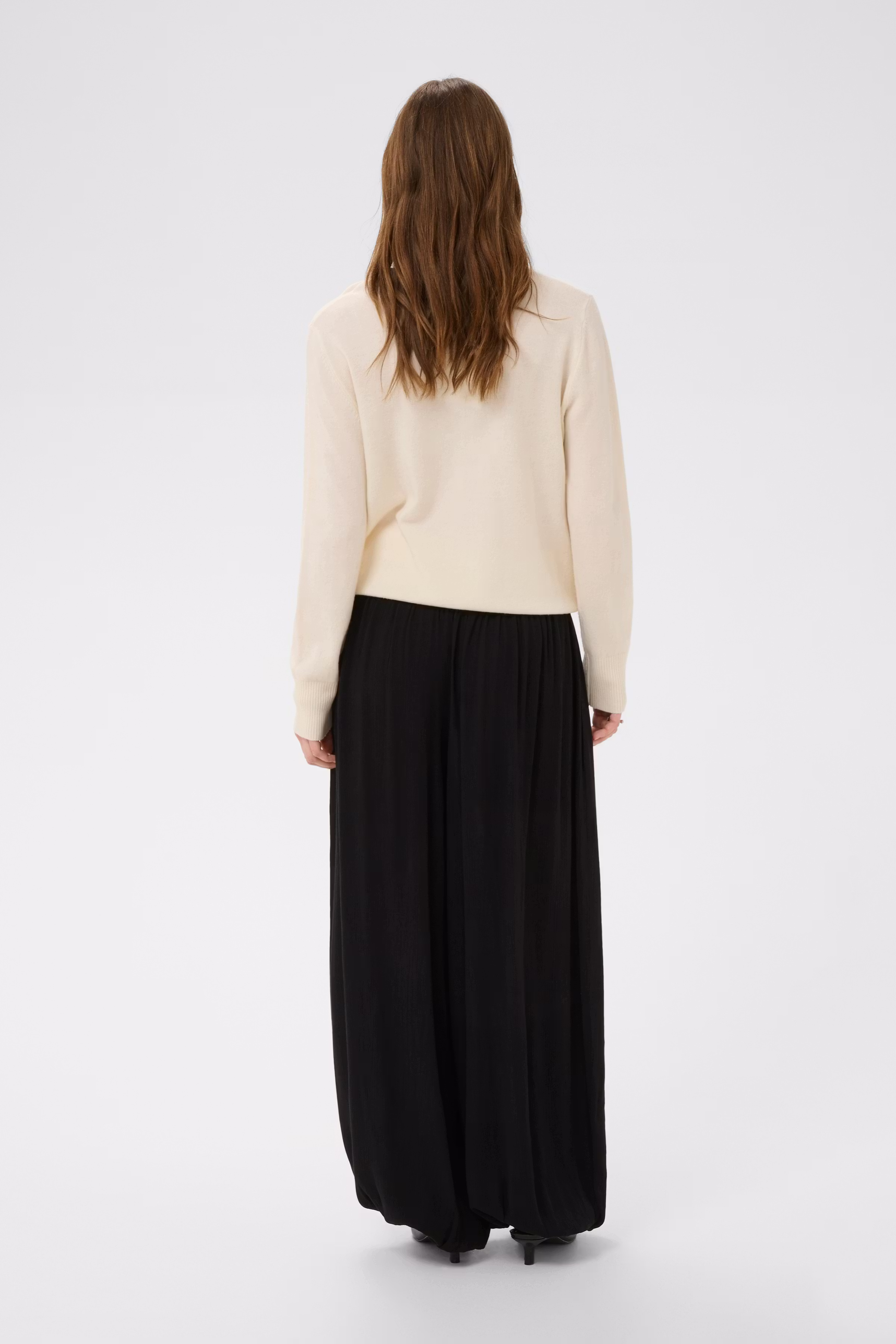 SLZaya Byxor LOOKBOOK BACK 30409467-194008