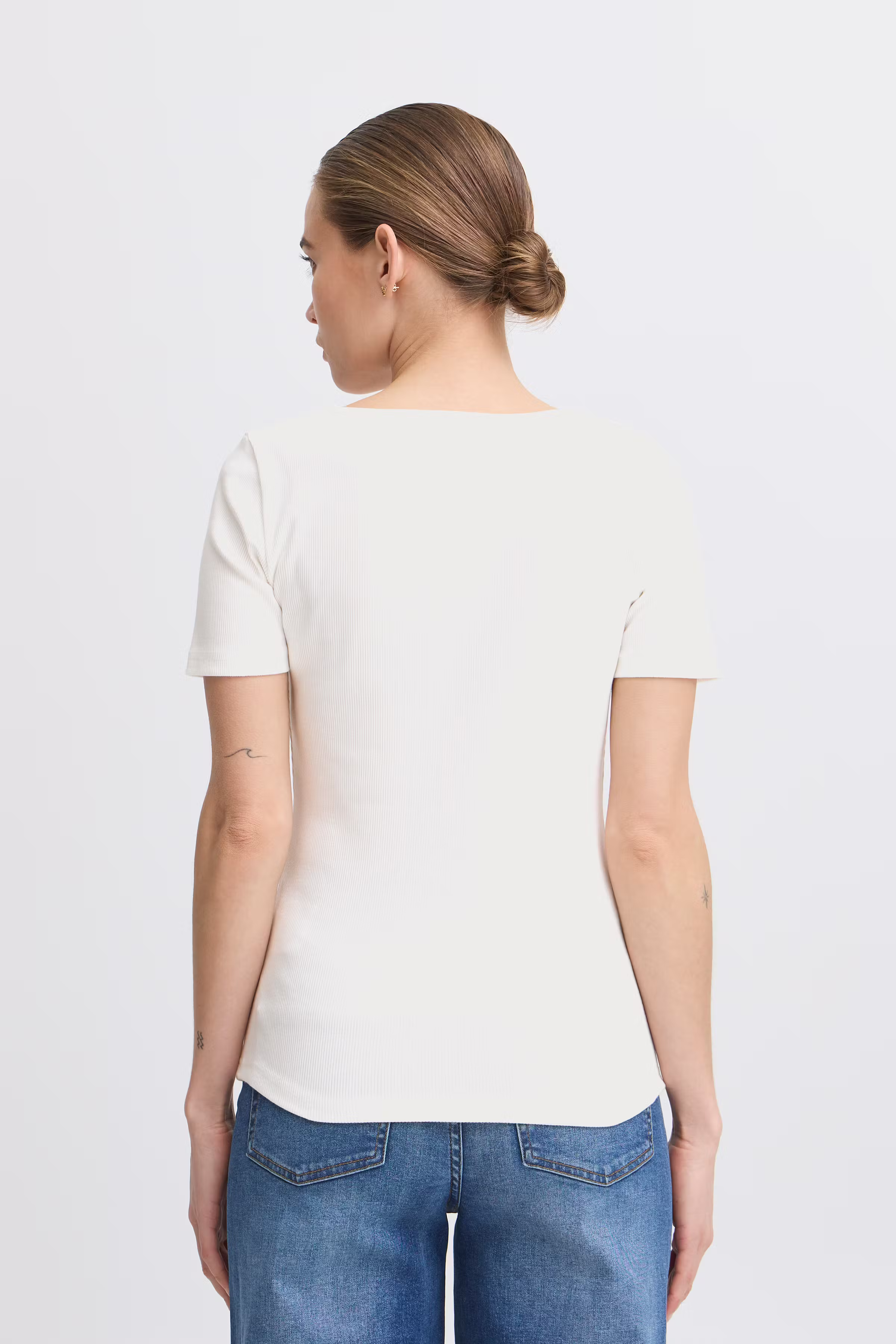 IHORETA T-shirt LOOKBOOK BACK 20120617-114201