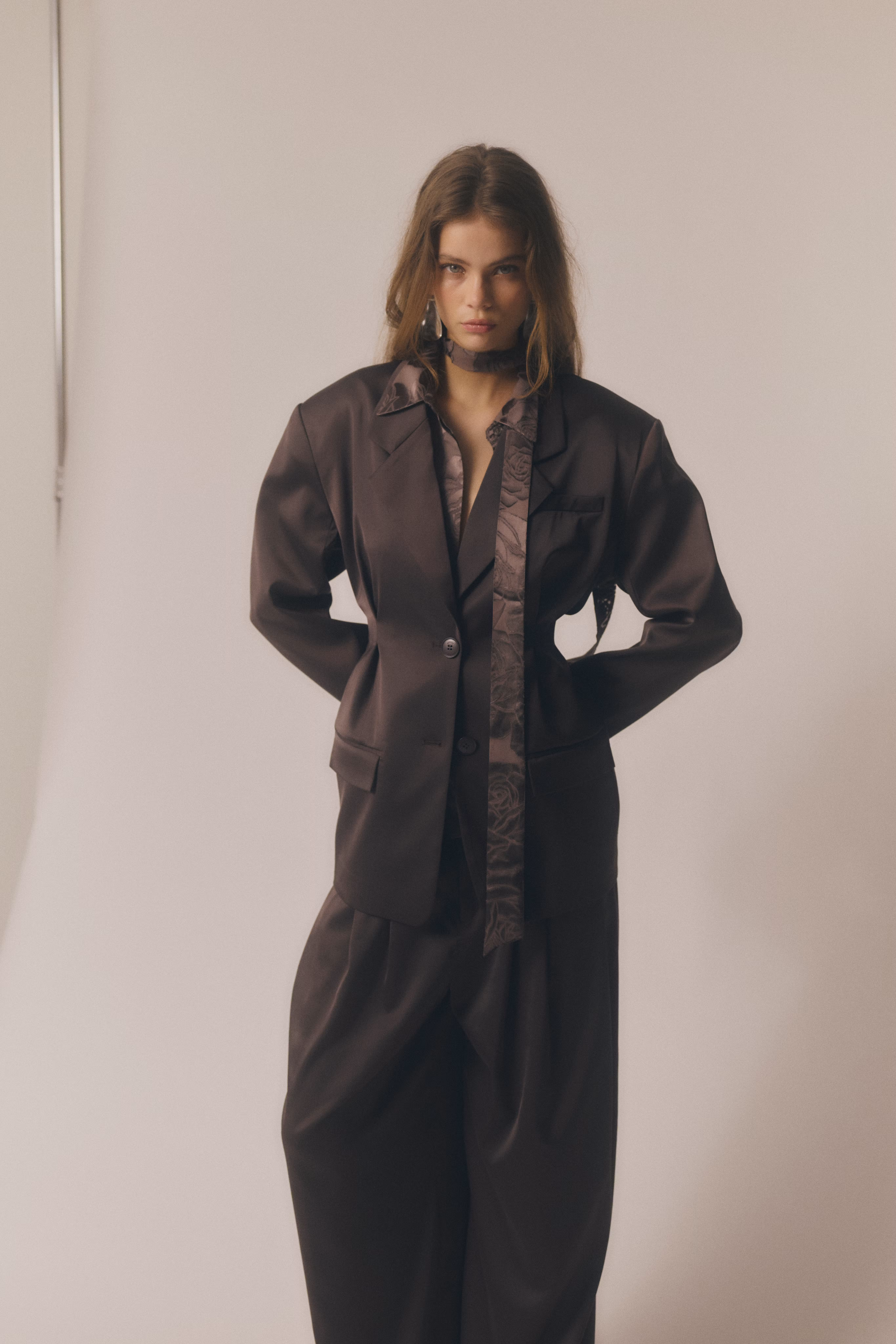 GZelva Blazer LOCATION NONE 10911580-109839