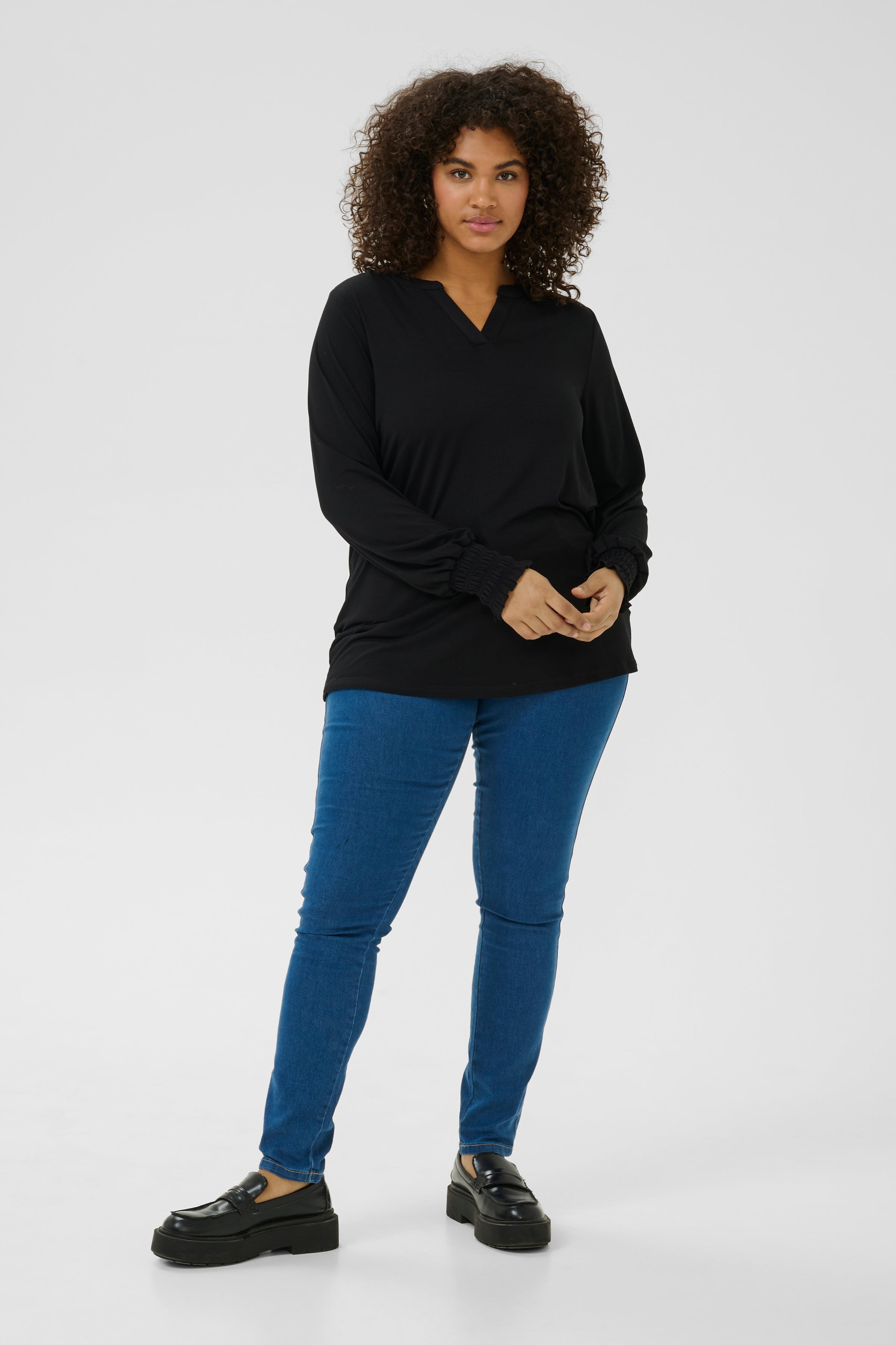 KCcharlotta Blouse LOOKBOOK FRONT 10583378-100121