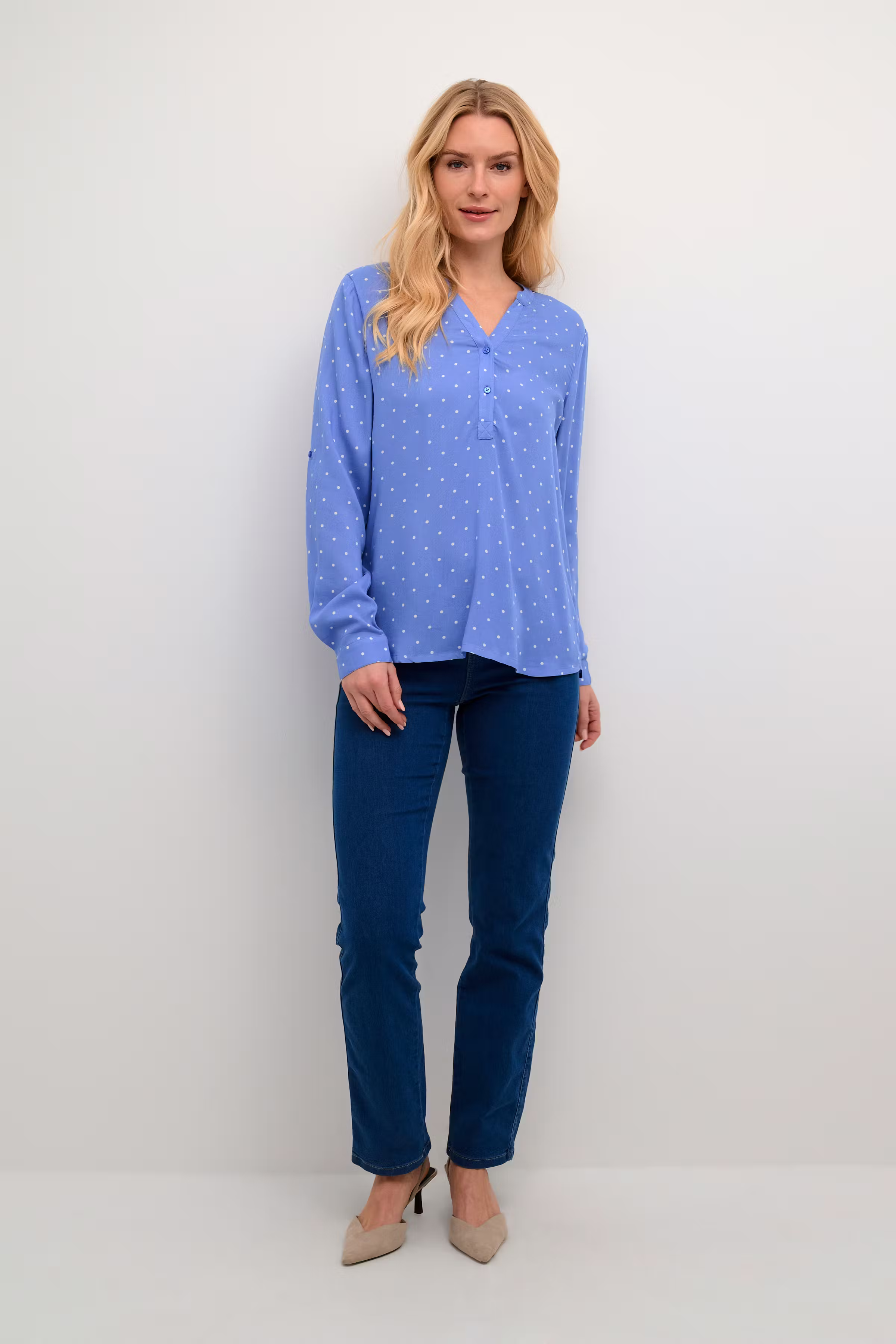 KAjoyce Bluse LOOKBOOK FRONT 10504584-105642