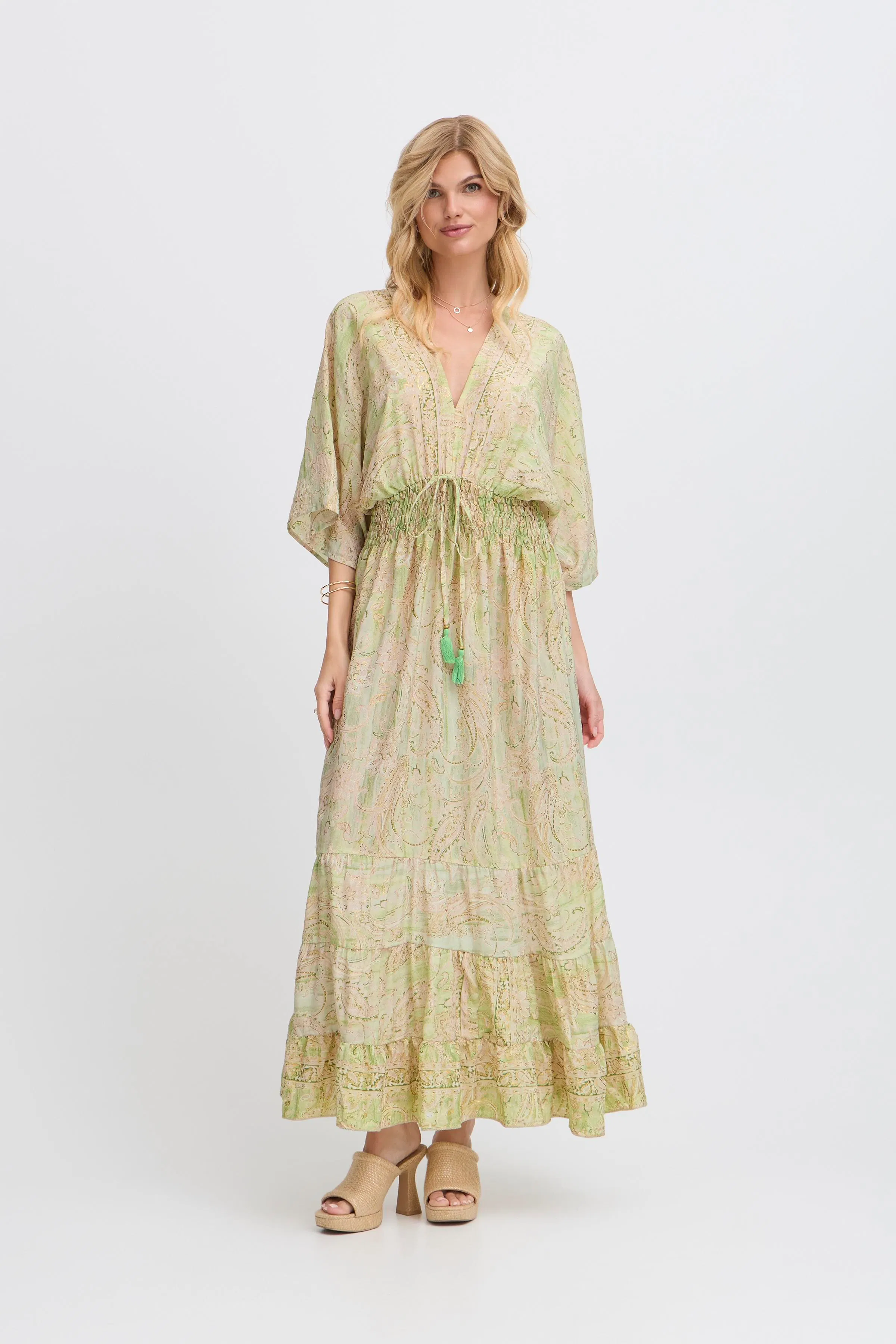 SBILSEBETH Kjole LOOKBOOK FRONT 22101008-205623