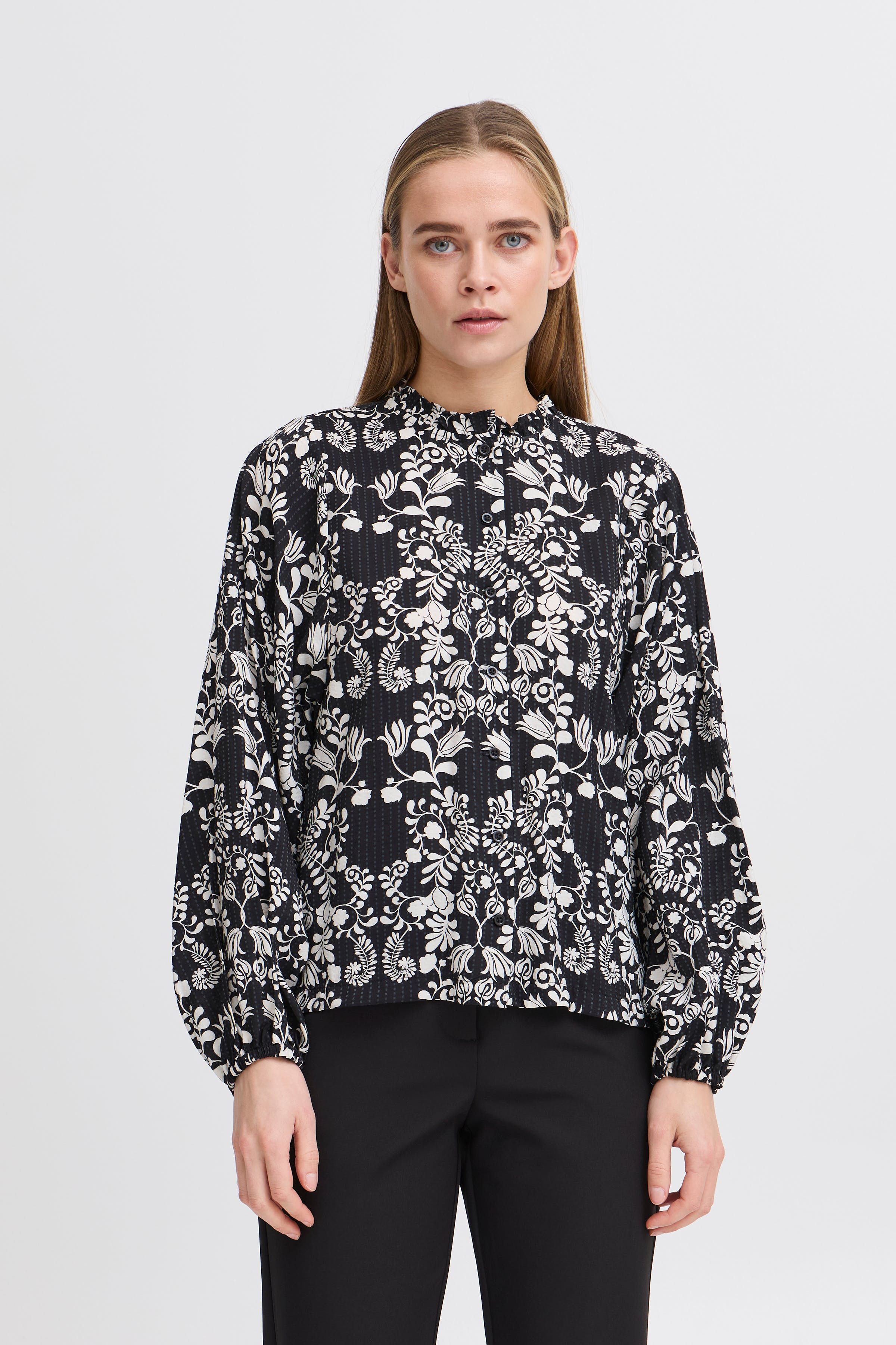 IHGOCINA Långärmad skjorta LOOKBOOK FRONT 20122374-203978