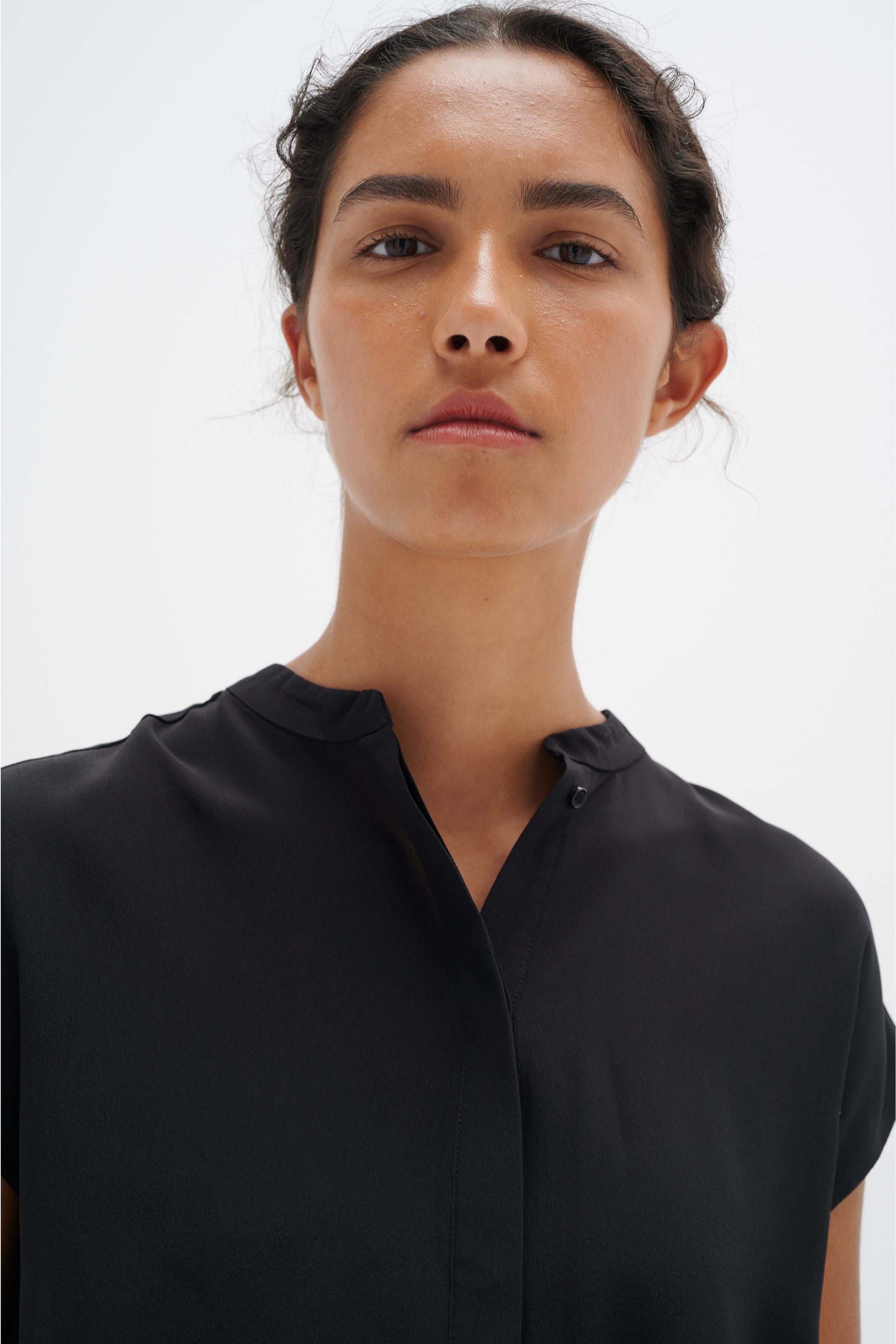 Lucie Top ZijdePremium LOOKBOOK DETAIL 30104239-10050