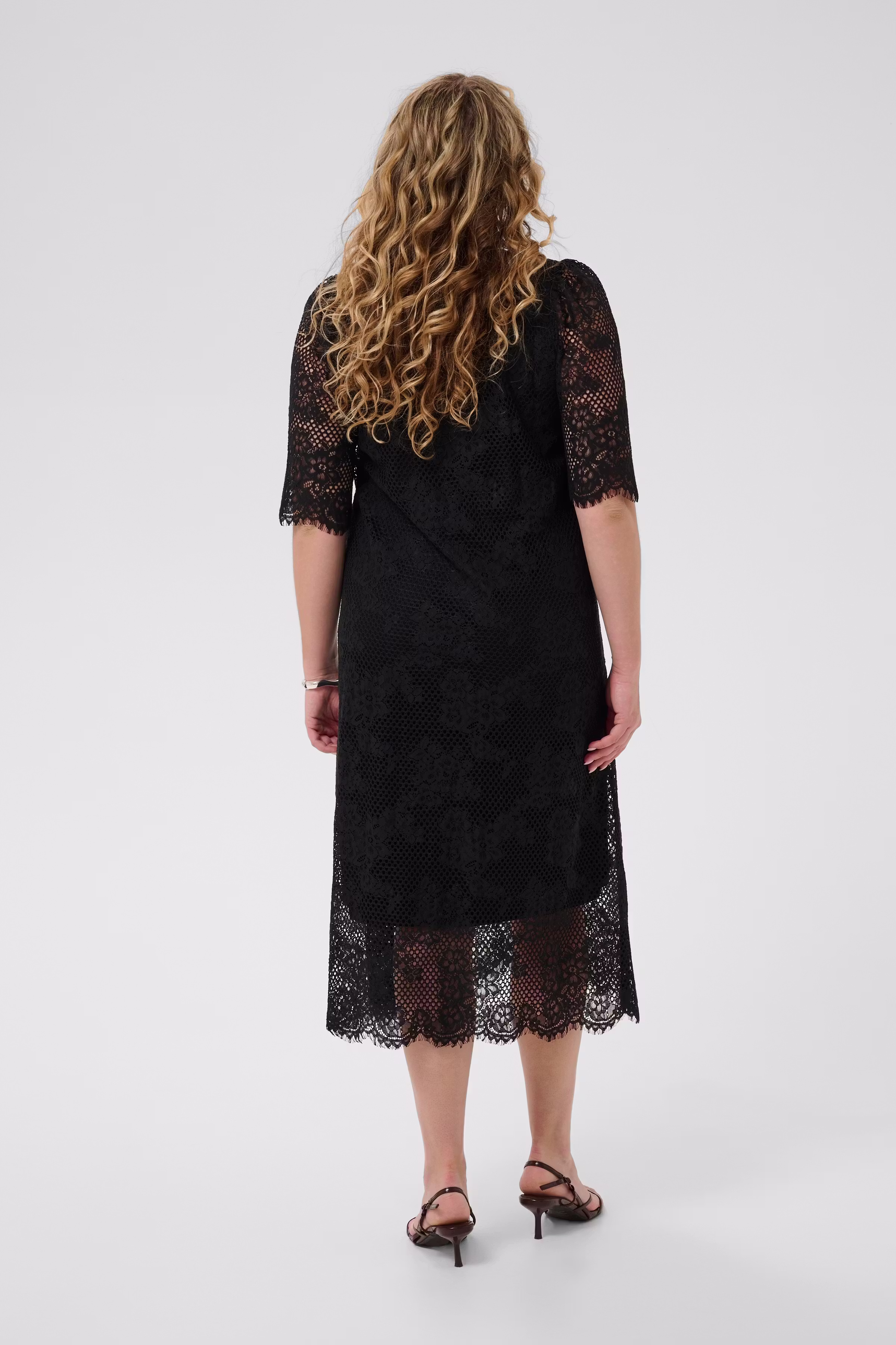 KCcarley Kjole LOOKBOOK BACK 10584273-100121